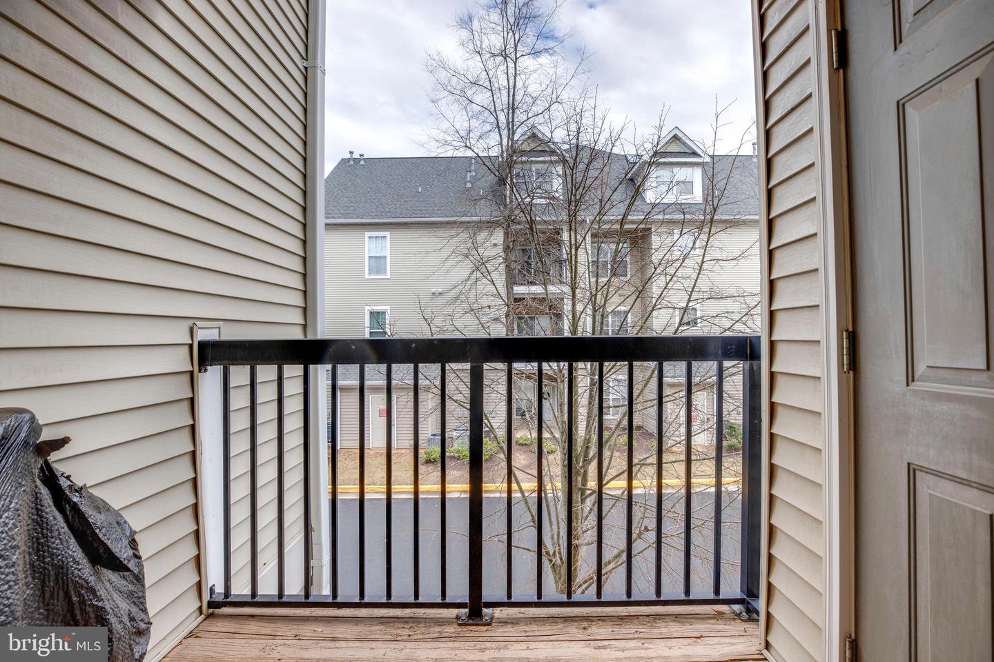 5120 BRITTNEY ELYSE CIR #T, CENTREVILLE, Virginia 20120, 2 Bedrooms Bedrooms, ,2 BathroomsBathrooms,Residential,For sale,5120 BRITTNEY ELYSE CIR #T,VAFX2286060 MLS # VAFX2286060