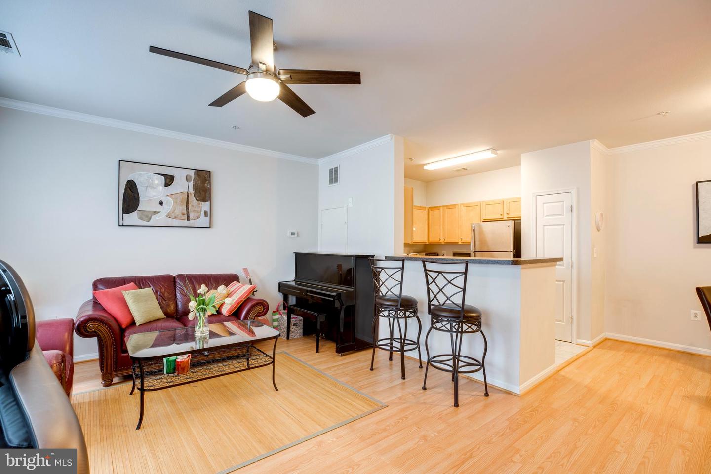 5120 BRITTNEY ELYSE CIR #T, CENTREVILLE, Virginia 20120, 2 Bedrooms Bedrooms, ,2 BathroomsBathrooms,Residential,For sale,5120 BRITTNEY ELYSE CIR #T,VAFX2286060 MLS # VAFX2286060