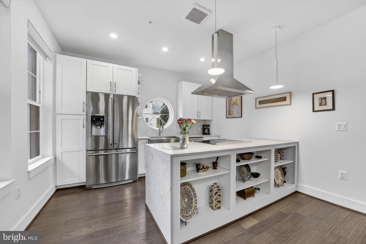 1411 KEY BLVD #311, ARLINGTON, Virginia 22209, 2 Bedrooms Bedrooms, ,2 BathroomsBathrooms,Residential,For sale,1411 KEY BLVD #311,VAAR2067832 MLS # VAAR2067832