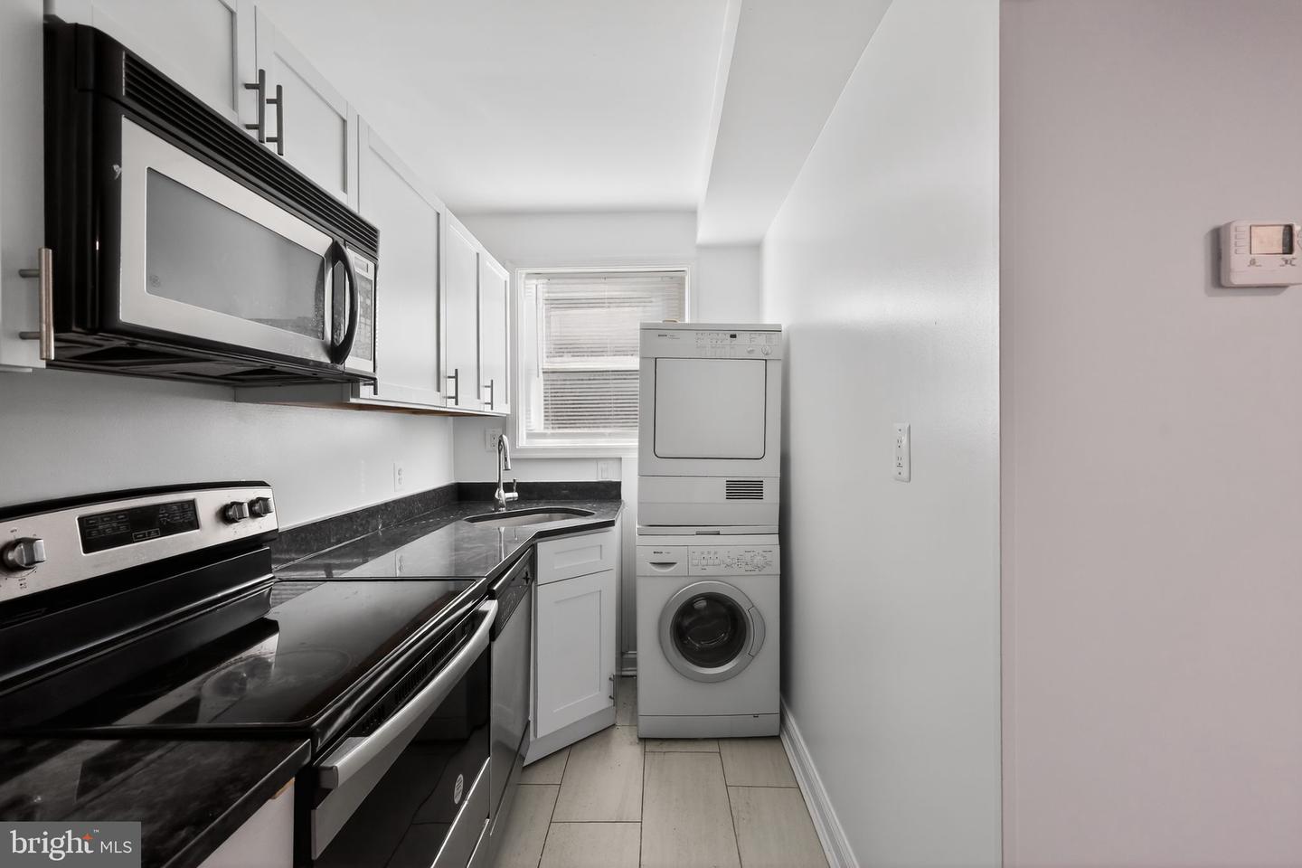 3065 PATRICK HENRY DR #102, FALLS CHURCH, Virginia 22044, 1 Bedroom Bedrooms, ,1 BathroomBathrooms,Residential,For sale,3065 PATRICK HENRY DR #102,VAFX2286262 MLS # VAFX2286262