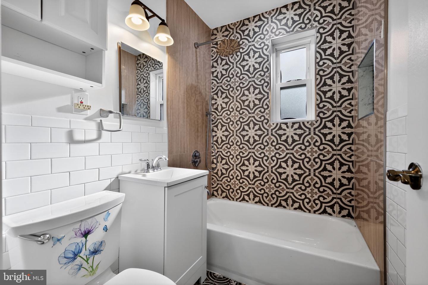 3065 PATRICK HENRY DR #102, FALLS CHURCH, Virginia 22044, 1 Bedroom Bedrooms, ,1 BathroomBathrooms,Residential,For sale,3065 PATRICK HENRY DR #102,VAFX2286262 MLS # VAFX2286262