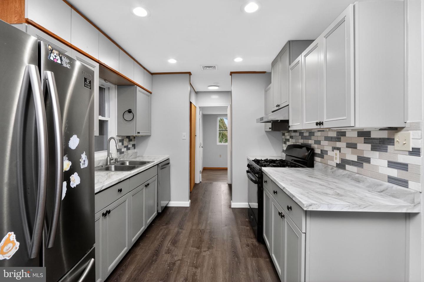 14423 LAMAR RD, WOODBRIDGE, Virginia 22191, 3 Bedrooms Bedrooms, ,2 BathroomsBathrooms,Residential,For sale,14423 LAMAR RD,VAPW2110760 MLS # VAPW2110760