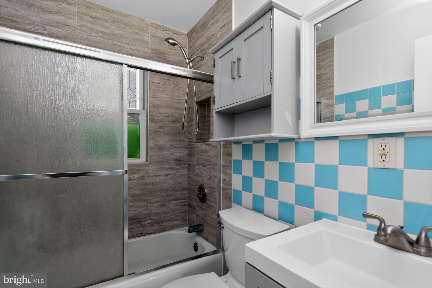 14423 LAMAR RD, WOODBRIDGE, Virginia 22191, 3 Bedrooms Bedrooms, ,2 BathroomsBathrooms,Residential,For sale,14423 LAMAR RD,VAPW2110760 MLS # VAPW2110760