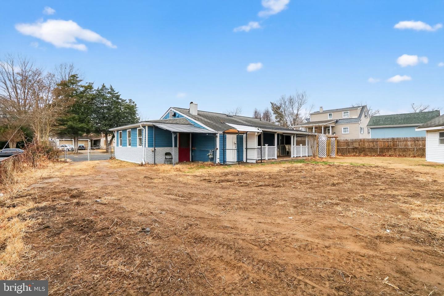 14423 LAMAR RD, WOODBRIDGE, Virginia 22191, 3 Bedrooms Bedrooms, ,2 BathroomsBathrooms,Residential,For sale,14423 LAMAR RD,VAPW2110760 MLS # VAPW2110760