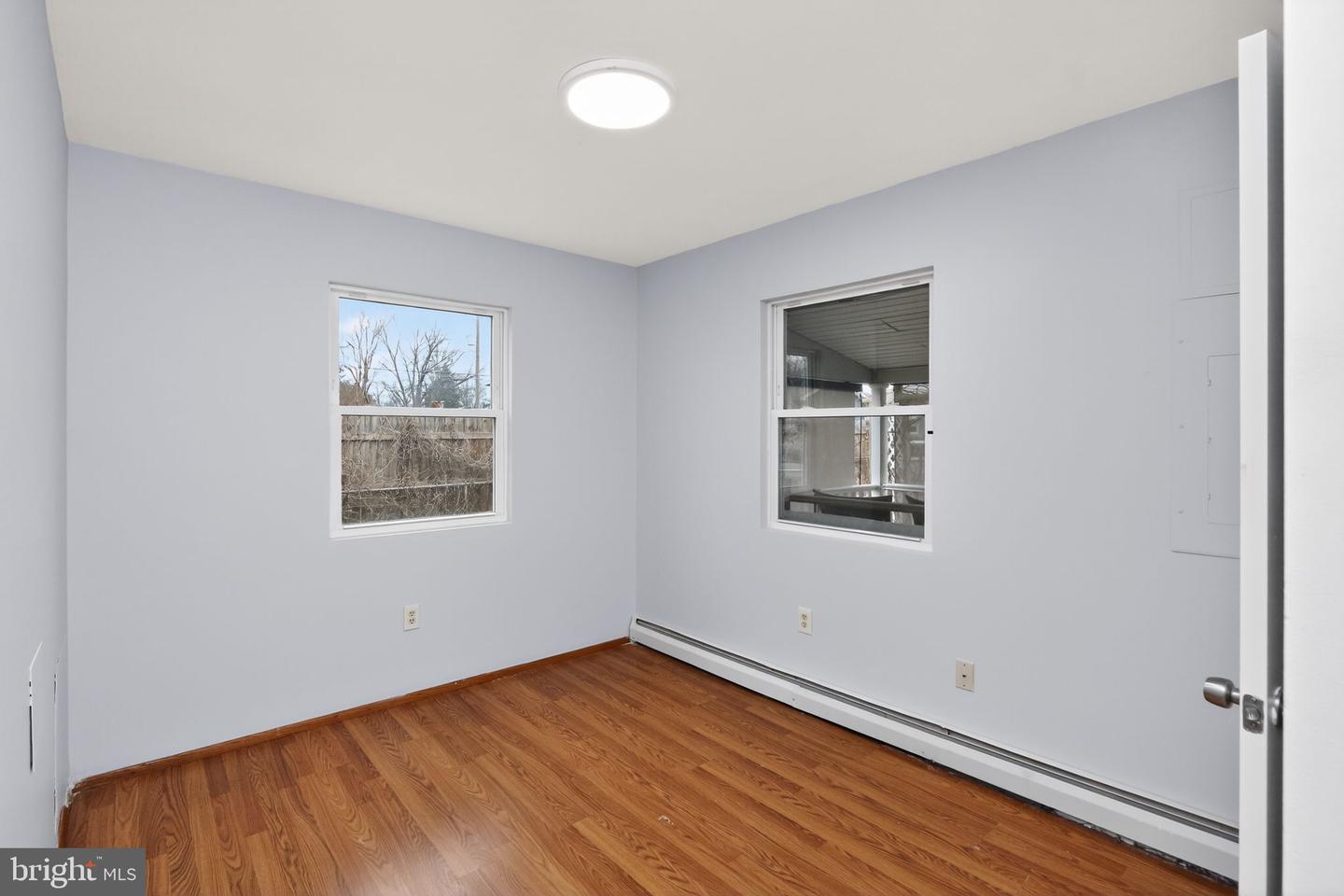 14423 LAMAR RD, WOODBRIDGE, Virginia 22191, 3 Bedrooms Bedrooms, ,2 BathroomsBathrooms,Residential,For sale,14423 LAMAR RD,VAPW2110760 MLS # VAPW2110760