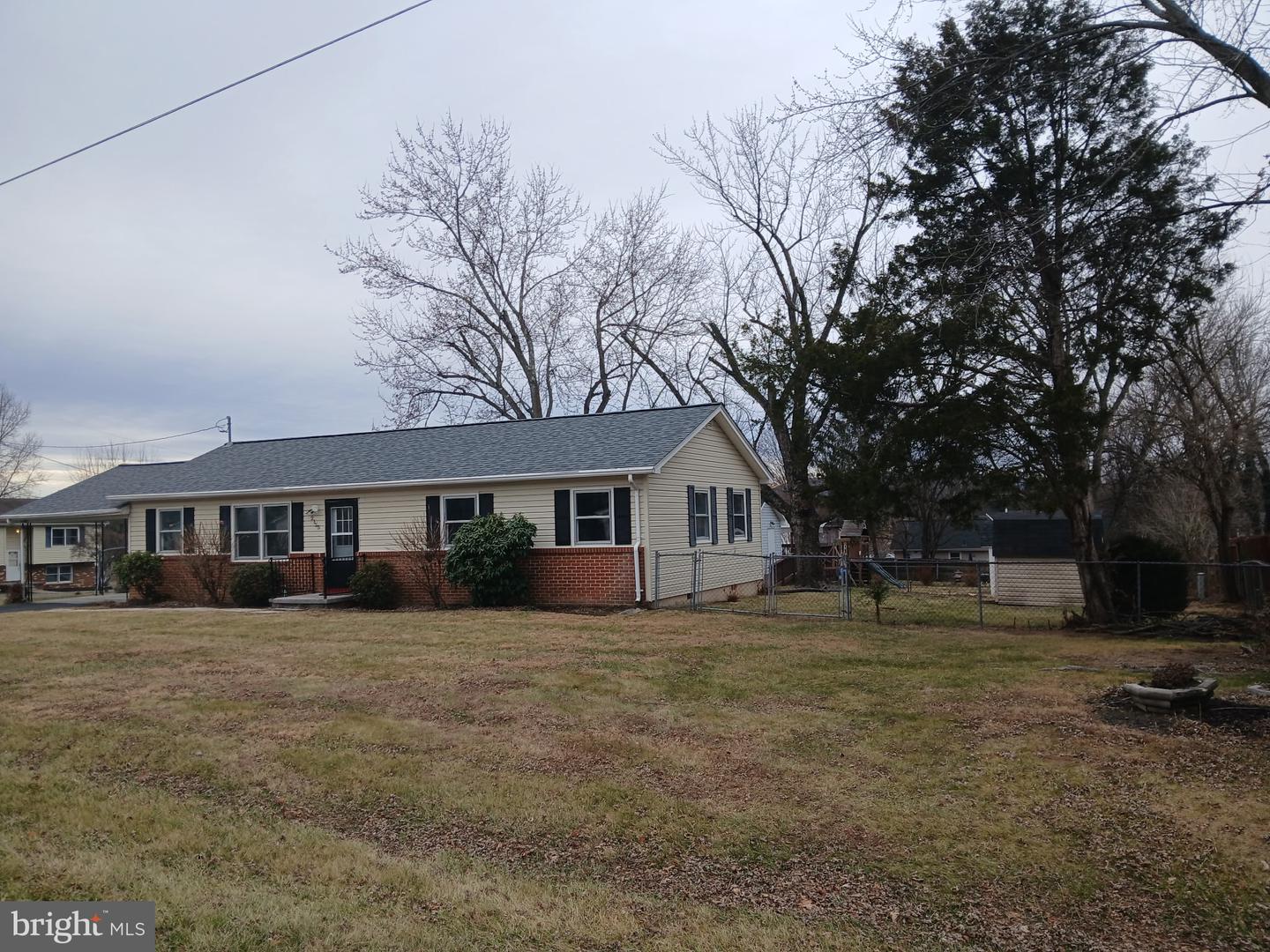 2155 MASSANUTTEN DR, MIDDLETOWN, Virginia 22645, 3 Bedrooms Bedrooms, ,2 BathroomsBathrooms,Residential,For sale,2155 MASSANUTTEN DR,VAFV2039046 MLS # VAFV2039046