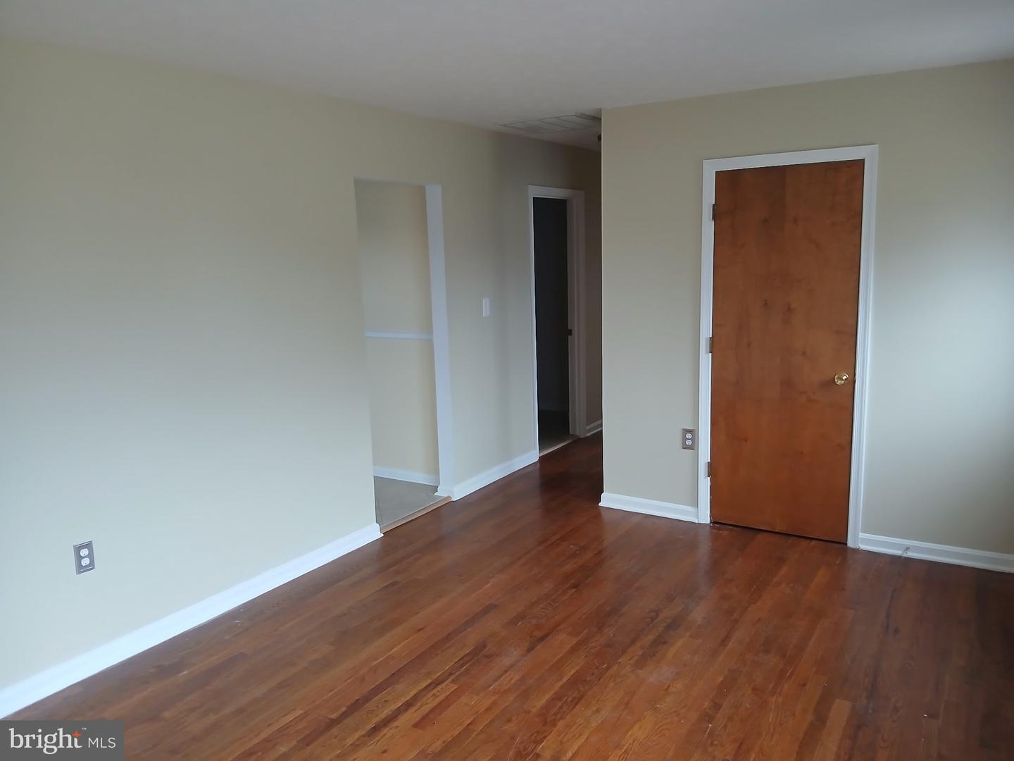 2155 MASSANUTTEN DR, MIDDLETOWN, Virginia 22645, 3 Bedrooms Bedrooms, ,2 BathroomsBathrooms,Residential,For sale,2155 MASSANUTTEN DR,VAFV2039046 MLS # VAFV2039046