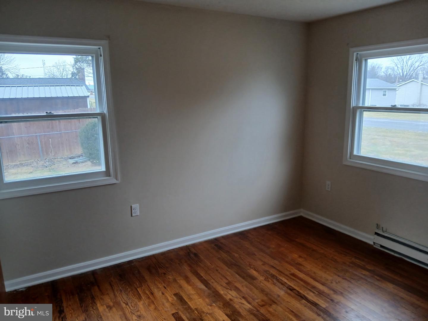 2155 MASSANUTTEN DR, MIDDLETOWN, Virginia 22645, 3 Bedrooms Bedrooms, ,2 BathroomsBathrooms,Residential,For sale,2155 MASSANUTTEN DR,VAFV2039046 MLS # VAFV2039046