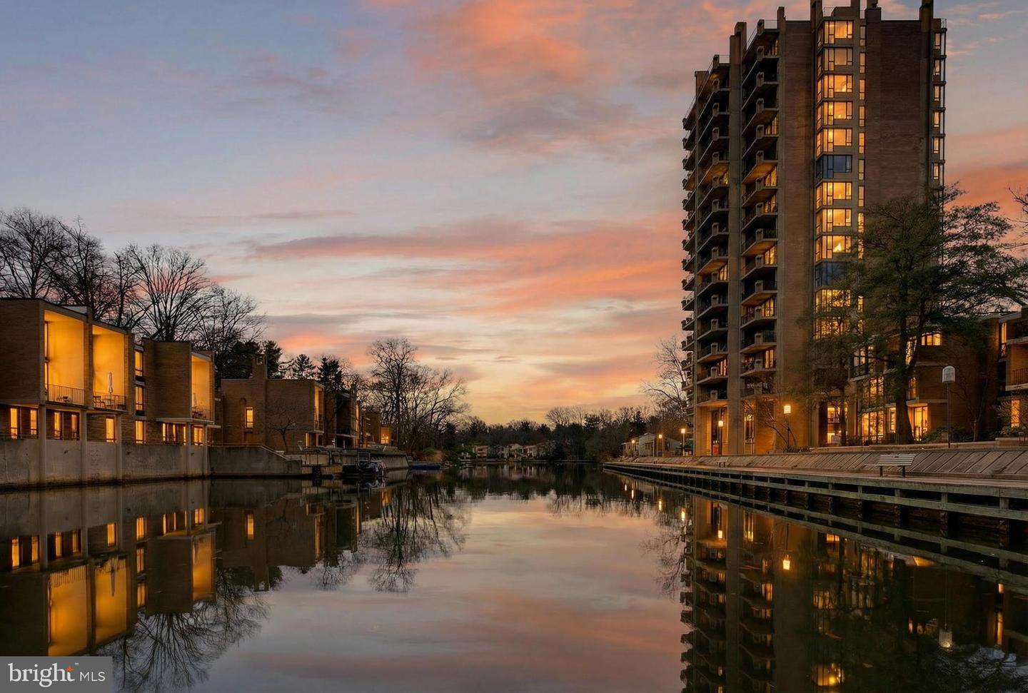 11400 WASHINGTON PLZ W #1303, RESTON, Virginia 20190, 2 Bedrooms Bedrooms, ,2 BathroomsBathrooms,Residential,For sale,11400 WASHINGTON PLZ W #1303,VAFX2286306 MLS # VAFX2286306