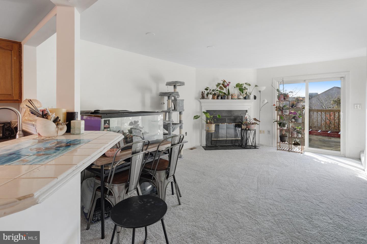 15324 GATEHOUSE TER, WOODBRIDGE, Virginia 22191, 2 Bedrooms Bedrooms, ,2 BathroomsBathrooms,Residential,For sale,15324 GATEHOUSE TER,VAPW2110768 MLS # VAPW2110768