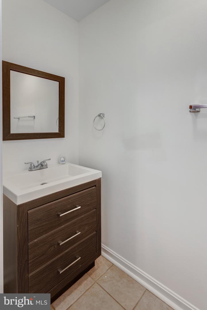 15324 GATEHOUSE TER, WOODBRIDGE, Virginia 22191, 2 Bedrooms Bedrooms, ,2 BathroomsBathrooms,Residential,For sale,15324 GATEHOUSE TER,VAPW2110768 MLS # VAPW2110768