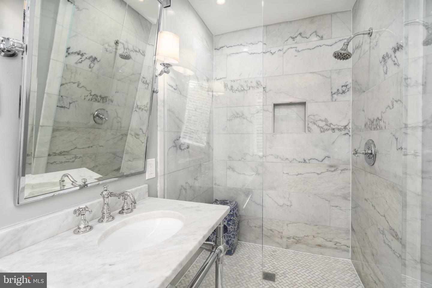 4920 PALISADE LN NW, WASHINGTON, District Of Columbia 20016, 6 Bedrooms Bedrooms, 19 Rooms Rooms,5 BathroomsBathrooms,Residential,For sale,4920 PALISADE LN NW,DCDC2242002 MLS # DCDC2242002