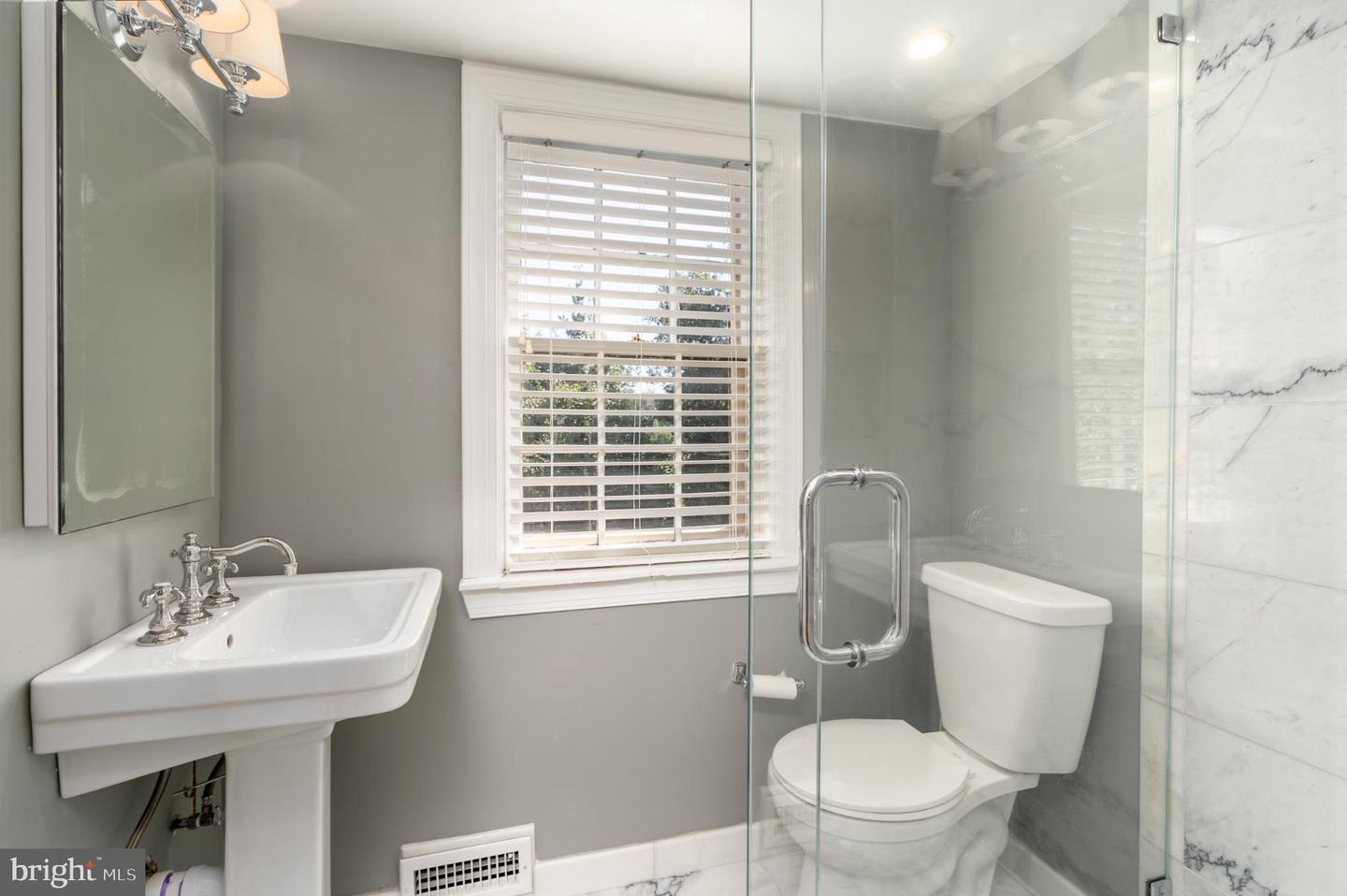 4920 PALISADE LN NW, WASHINGTON, District Of Columbia 20016, 6 Bedrooms Bedrooms, 19 Rooms Rooms,5 BathroomsBathrooms,Residential,For sale,4920 PALISADE LN NW,DCDC2242002 MLS # DCDC2242002