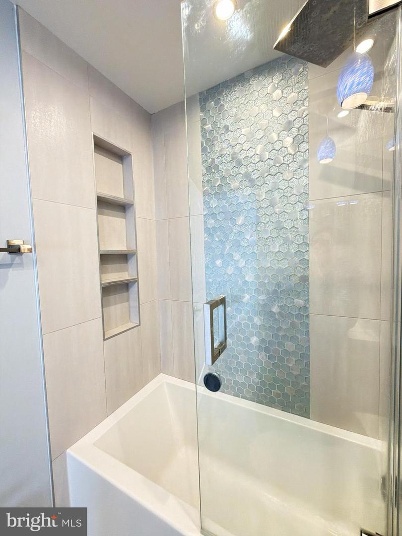 10206-C WILLOW MIST CT #55, OAKTON, Virginia 22124, 2 Bedrooms Bedrooms, ,2 BathroomsBathrooms,Residential,For sale,10206-C WILLOW MIST CT #55,VAFX2286312 MLS # VAFX2286312