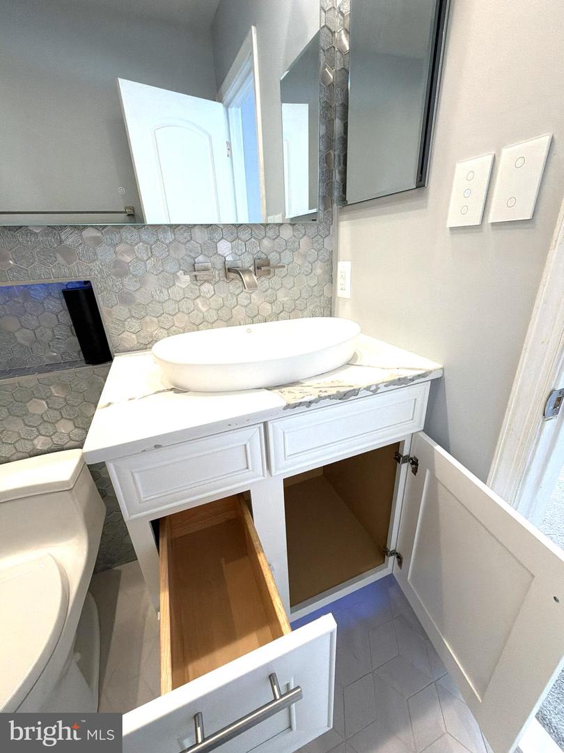 10206-C WILLOW MIST CT #55, OAKTON, Virginia 22124, 2 Bedrooms Bedrooms, ,2 BathroomsBathrooms,Residential,For sale,10206-C WILLOW MIST CT #55,VAFX2286312 MLS # VAFX2286312