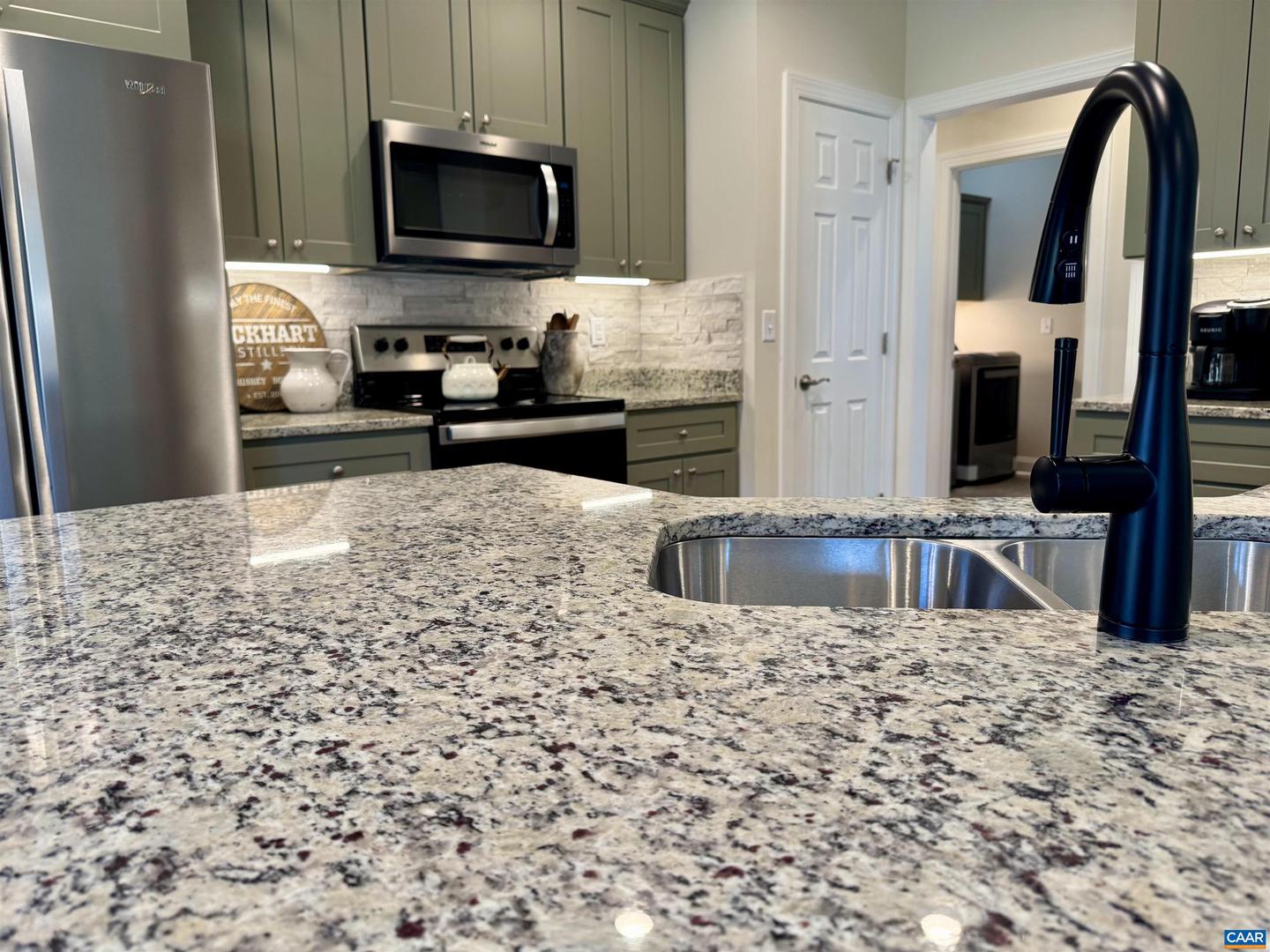 189 WINDSOR DR, FISHERSVILLE, Virginia 22939, 4 Bedrooms Bedrooms, ,2 BathroomsBathrooms,Residential,For sale,189 WINDSOR DR,672578 MLS # 672578