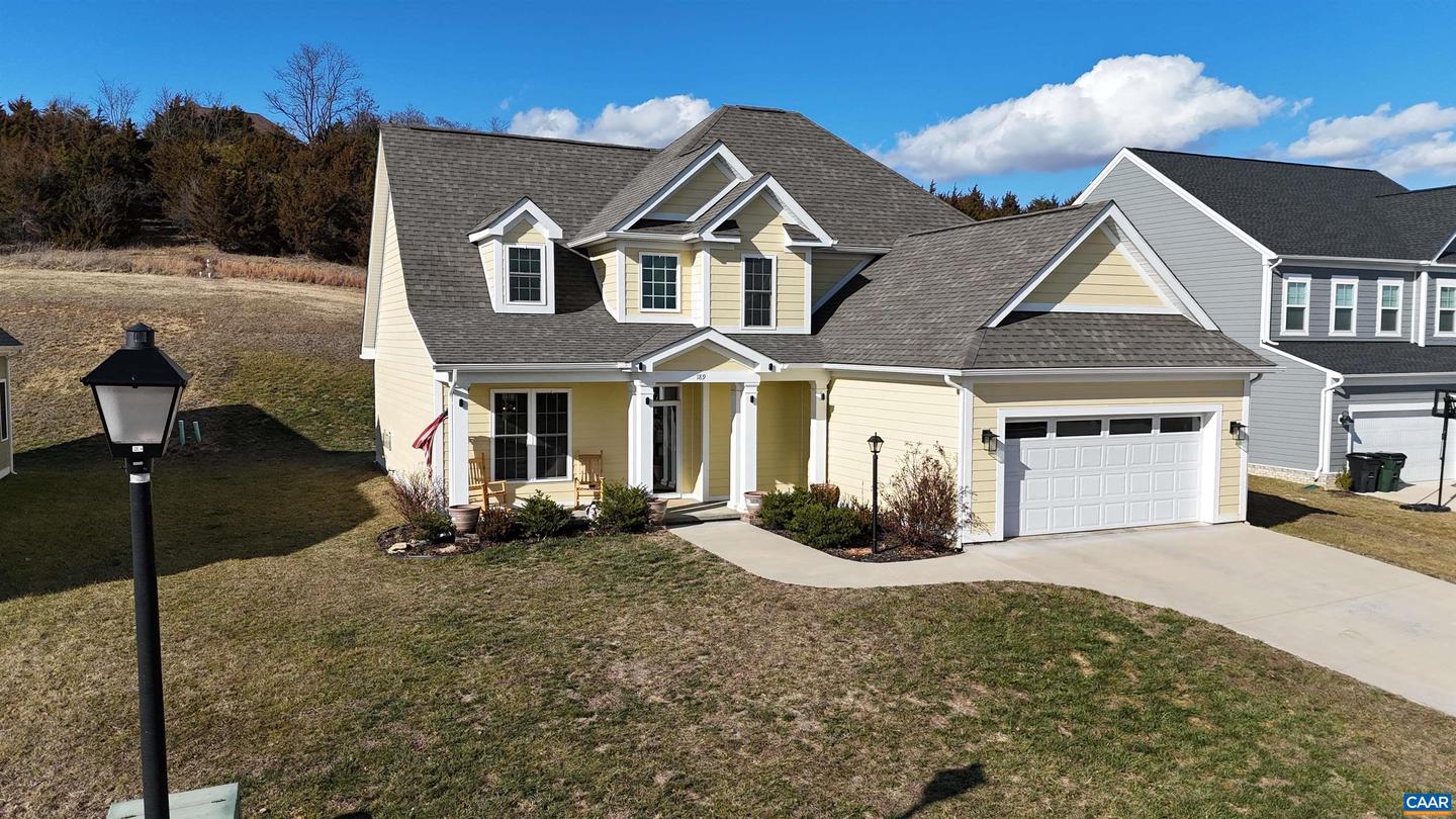 189 WINDSOR DR, FISHERSVILLE, Virginia 22939, 4 Bedrooms Bedrooms, ,2 BathroomsBathrooms,Residential,For sale,189 WINDSOR DR,672578 MLS # 672578