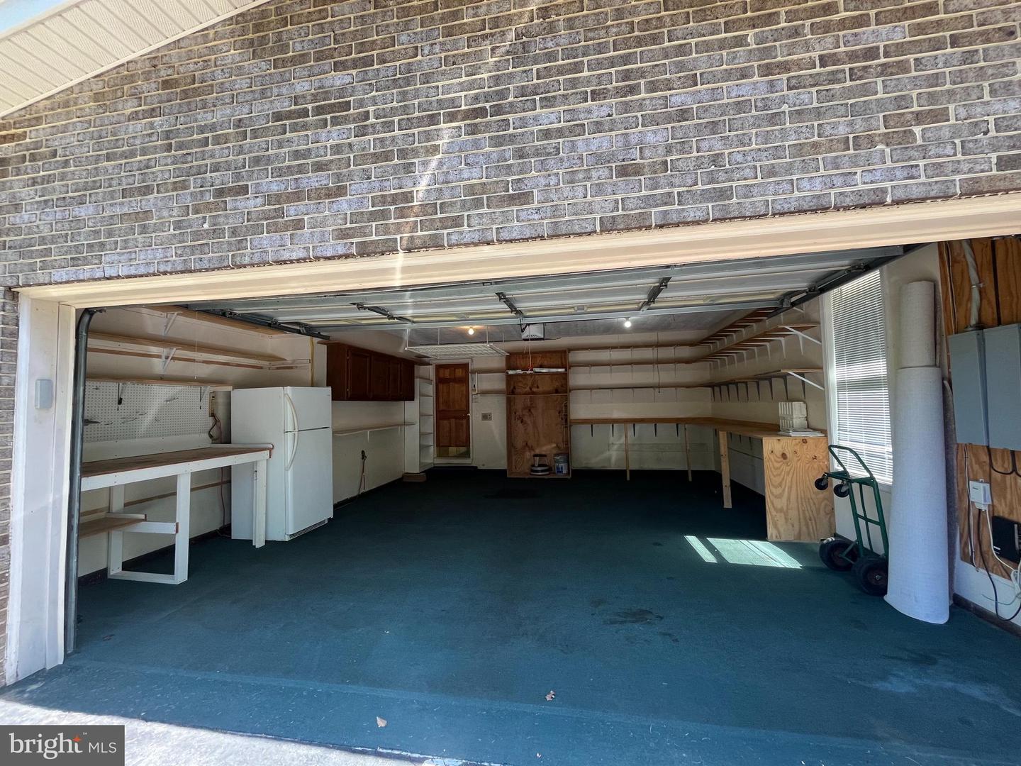 3203 RIVERVIEW DR, TRIANGLE, Virginia 22172, 5 Bedrooms Bedrooms, ,3 BathroomsBathrooms,Residential,For sale,3203 RIVERVIEW DR,VAPW2110774 MLS # VAPW2110774