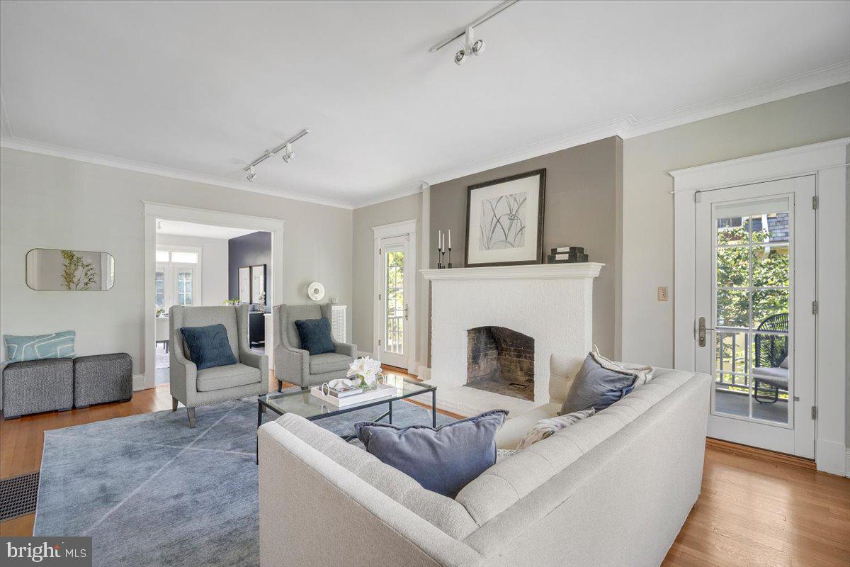 1610 CRITTENDEN ST NW, WASHINGTON, District Of Columbia 20011, 5 Bedrooms Bedrooms, ,4 BathroomsBathrooms,Residential,For sale,1610 CRITTENDEN ST NW,DCDC2242008 MLS # DCDC2242008