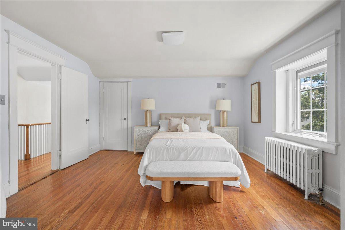 1610 CRITTENDEN ST NW, WASHINGTON, District Of Columbia 20011, 5 Bedrooms Bedrooms, ,4 BathroomsBathrooms,Residential,For sale,1610 CRITTENDEN ST NW,DCDC2242008 MLS # DCDC2242008