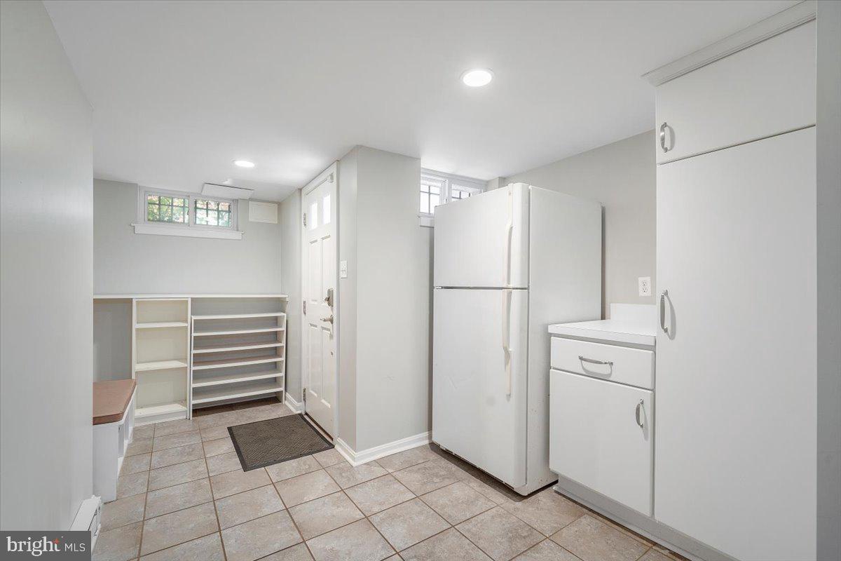 1610 CRITTENDEN ST NW, WASHINGTON, District Of Columbia 20011, 5 Bedrooms Bedrooms, ,4 BathroomsBathrooms,Residential,For sale,1610 CRITTENDEN ST NW,DCDC2242008 MLS # DCDC2242008