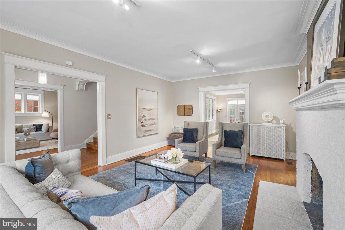 1610 CRITTENDEN ST NW, WASHINGTON, District Of Columbia 20011, 5 Bedrooms Bedrooms, ,4 BathroomsBathrooms,Residential,For sale,1610 CRITTENDEN ST NW,DCDC2242008 MLS # DCDC2242008