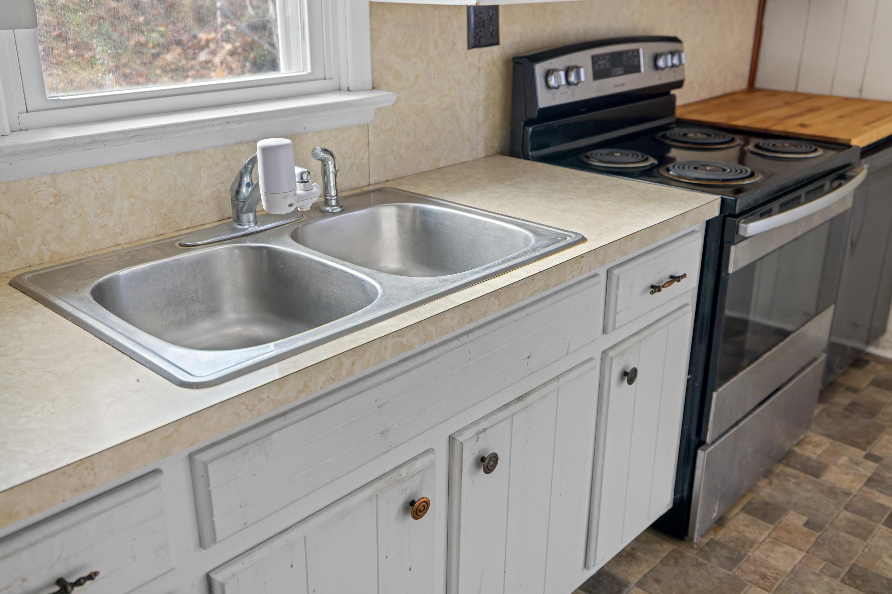 1340 B ST, WAYNESBORO, Virginia 22980, 2 Bedrooms Bedrooms, ,1 BathroomBathrooms,Residential,1340 B ST,672579 MLS # 672579