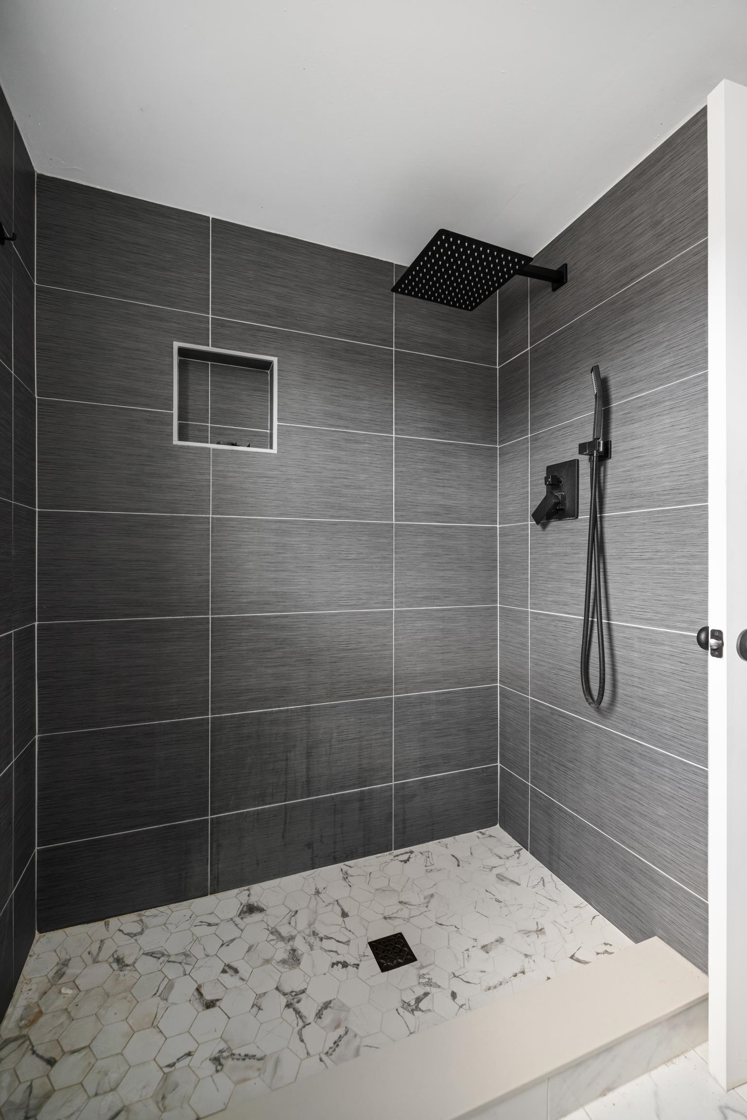 1340 B ST, WAYNESBORO, Virginia 22980, 2 Bedrooms Bedrooms, ,1 BathroomBathrooms,Residential,1340 B ST,672579 MLS # 672579