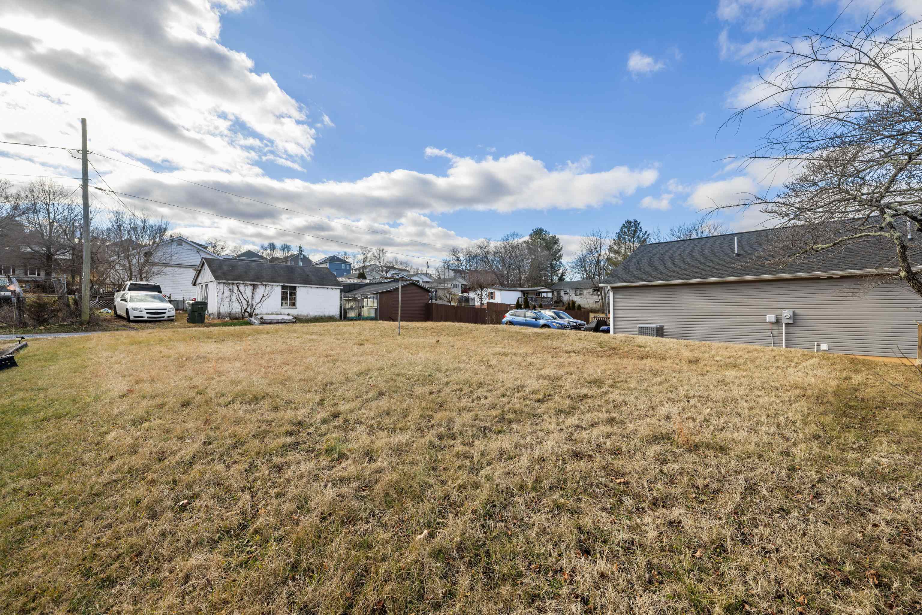 1340 B ST, WAYNESBORO, Virginia 22980, 2 Bedrooms Bedrooms, ,1 BathroomBathrooms,Residential,1340 B ST,672579 MLS # 672579