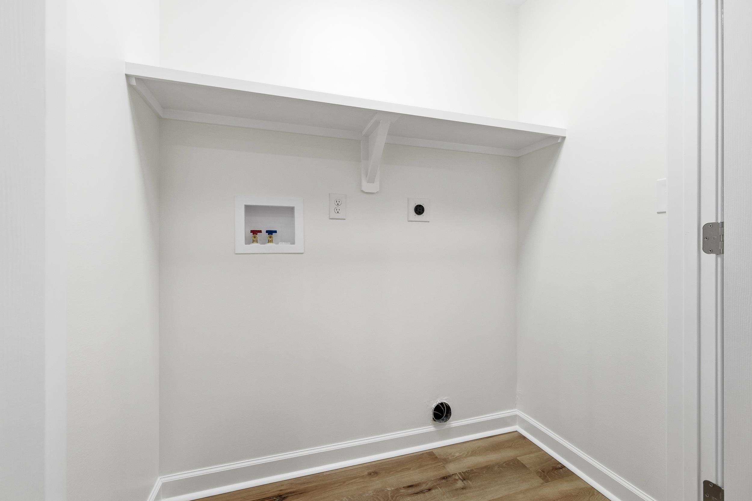 103 SIXTH AVE, LURAY, Virginia 22835, 2 Bedrooms Bedrooms, ,2 BathroomsBathrooms,Residential,103 SIXTH AVE,672580 MLS # 672580 103 SIXTH AVE, LURAY, Virginia 22835, 2 Bedrooms Bedrooms, ,2 BathroomsBathrooms,Residential,103 SIXTH AVE,672580 MLS # 672580