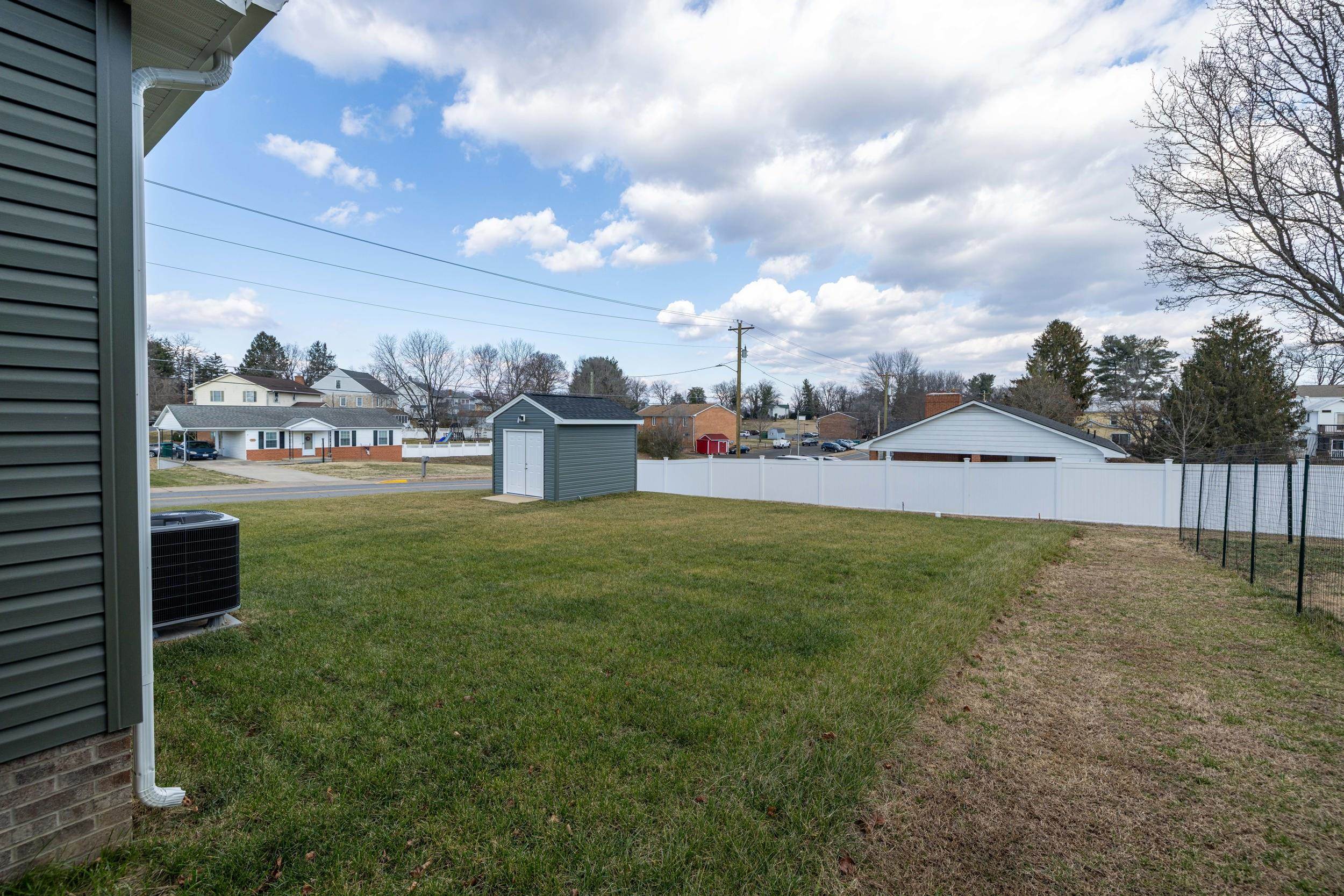 103 SIXTH AVE, LURAY, Virginia 22835, 2 Bedrooms Bedrooms, ,2 BathroomsBathrooms,Residential,103 SIXTH AVE,672580 MLS # 672580 103 SIXTH AVE, LURAY, Virginia 22835, 2 Bedrooms Bedrooms, ,2 BathroomsBathrooms,Residential,103 SIXTH AVE,672580 MLS # 672580