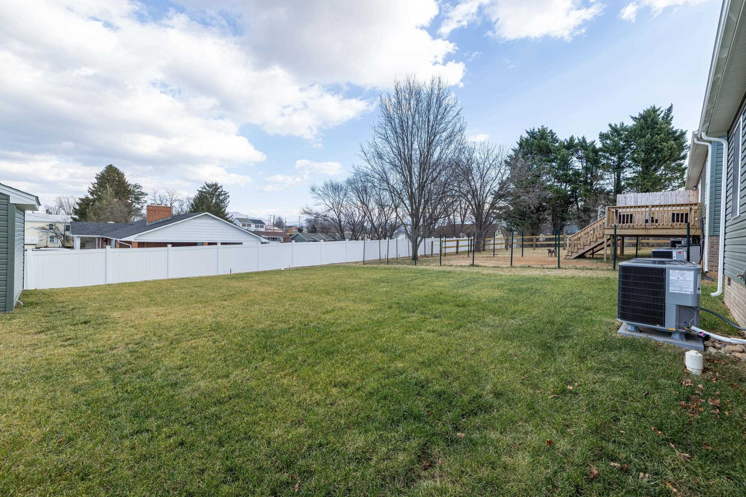 103 SIXTH AVE, LURAY, Virginia 22835, 2 Bedrooms Bedrooms, ,2 BathroomsBathrooms,Residential,103 SIXTH AVE,672580 MLS # 672580 103 SIXTH AVE, LURAY, Virginia 22835, 2 Bedrooms Bedrooms, ,2 BathroomsBathrooms,Residential,103 SIXTH AVE,672580 MLS # 672580