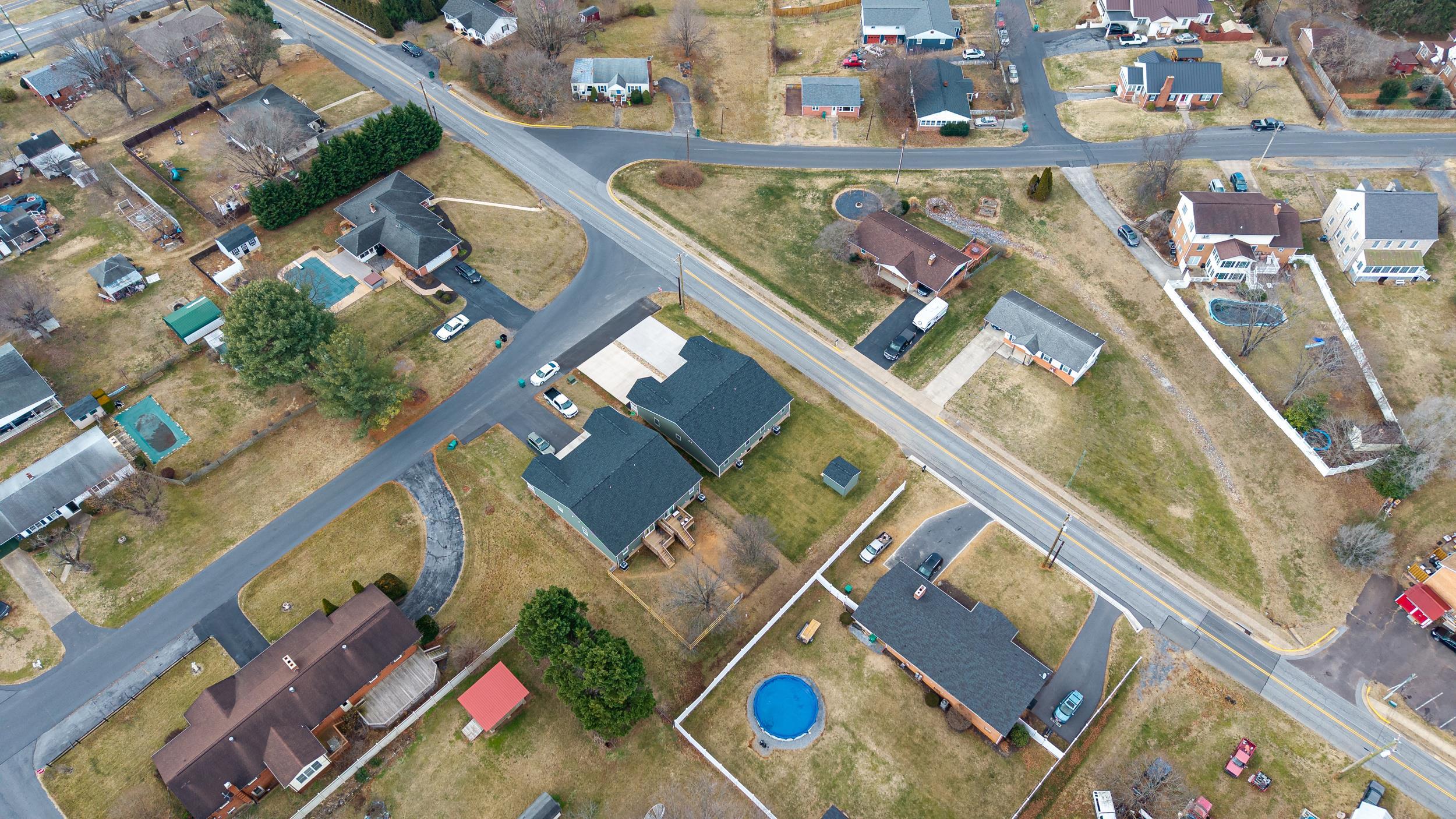 103 SIXTH AVE, LURAY, Virginia 22835, 2 Bedrooms Bedrooms, ,2 BathroomsBathrooms,Residential,103 SIXTH AVE,672580 MLS # 672580 103 SIXTH AVE, LURAY, Virginia 22835, 2 Bedrooms Bedrooms, ,2 BathroomsBathrooms,Residential,103 SIXTH AVE,672580 MLS # 672580