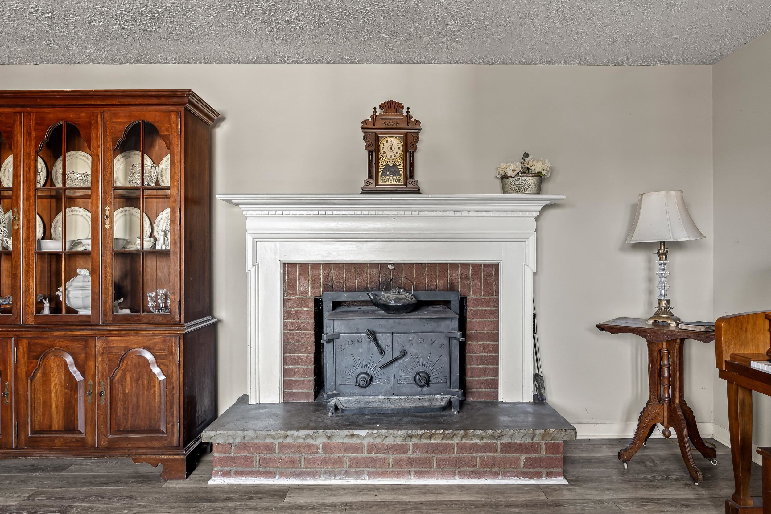 15 PAINTER ST, LURAY, Virginia 22835, 5 Bedrooms Bedrooms, ,2 BathroomsBathrooms,Residential,15 PAINTER ST,672582 MLS # 672582 15 PAINTER ST, LURAY, Virginia 22835, 5 Bedrooms Bedrooms, ,2 BathroomsBathrooms,Residential,15 PAINTER ST,672582 MLS # 672582