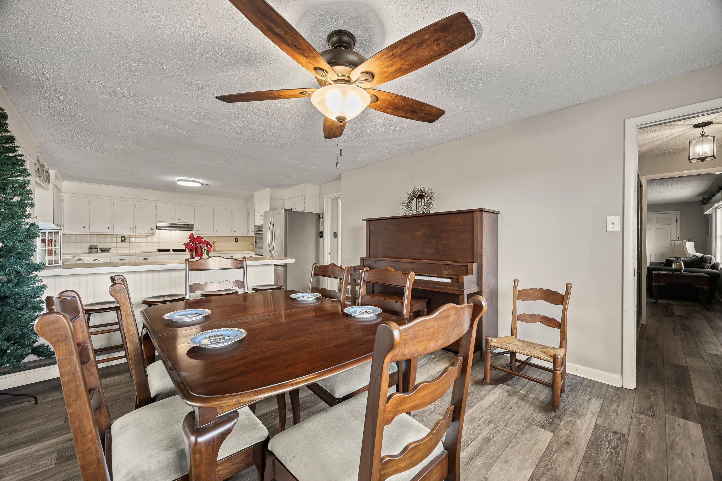 15 PAINTER ST, LURAY, Virginia 22835, 5 Bedrooms Bedrooms, ,2 BathroomsBathrooms,Residential,15 PAINTER ST,672582 MLS # 672582 15 PAINTER ST, LURAY, Virginia 22835, 5 Bedrooms Bedrooms, ,2 BathroomsBathrooms,Residential,15 PAINTER ST,672582 MLS # 672582