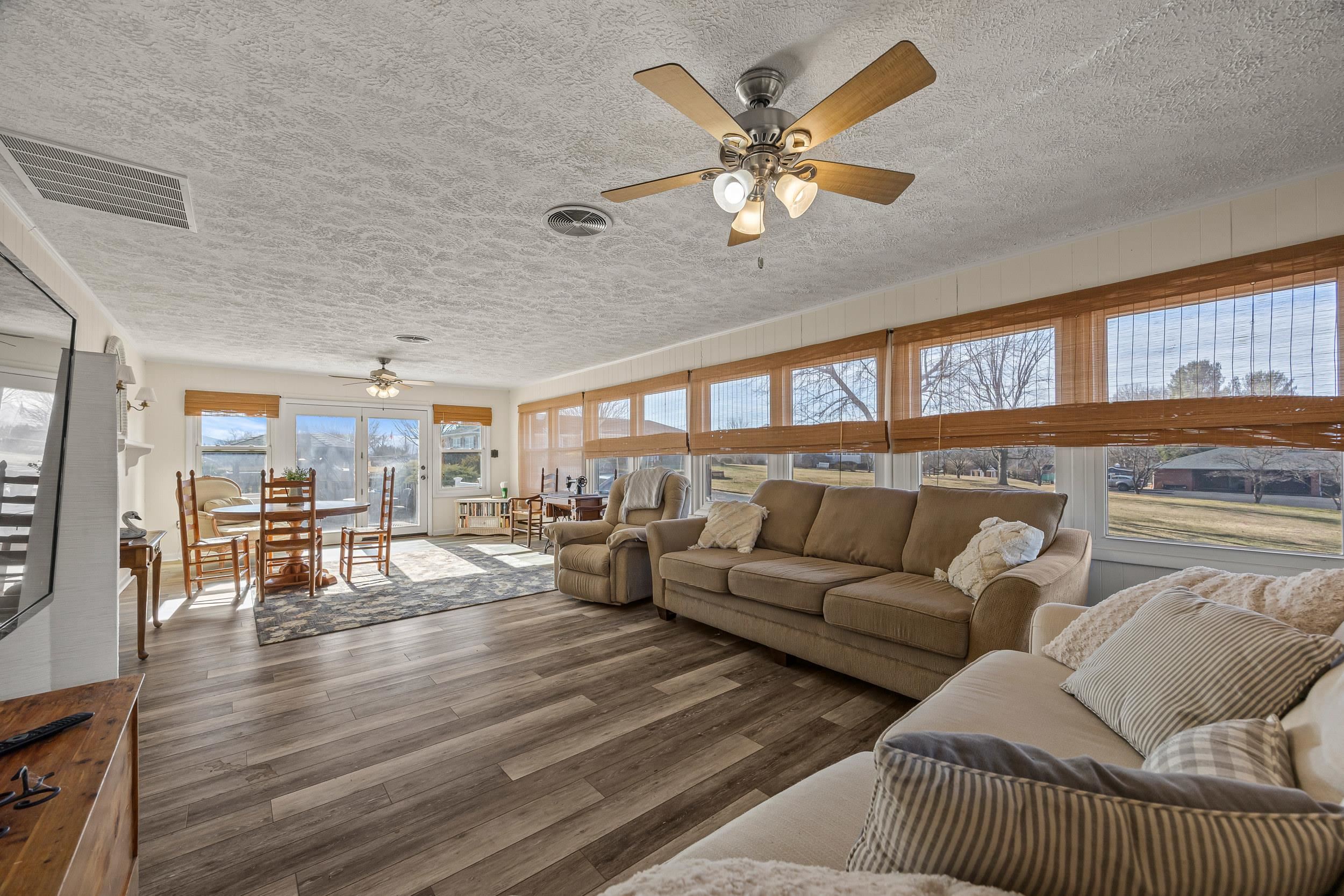 15 PAINTER ST, LURAY, Virginia 22835, 5 Bedrooms Bedrooms, ,2 BathroomsBathrooms,Residential,15 PAINTER ST,672582 MLS # 672582 15 PAINTER ST, LURAY, Virginia 22835, 5 Bedrooms Bedrooms, ,2 BathroomsBathrooms,Residential,15 PAINTER ST,672582 MLS # 672582