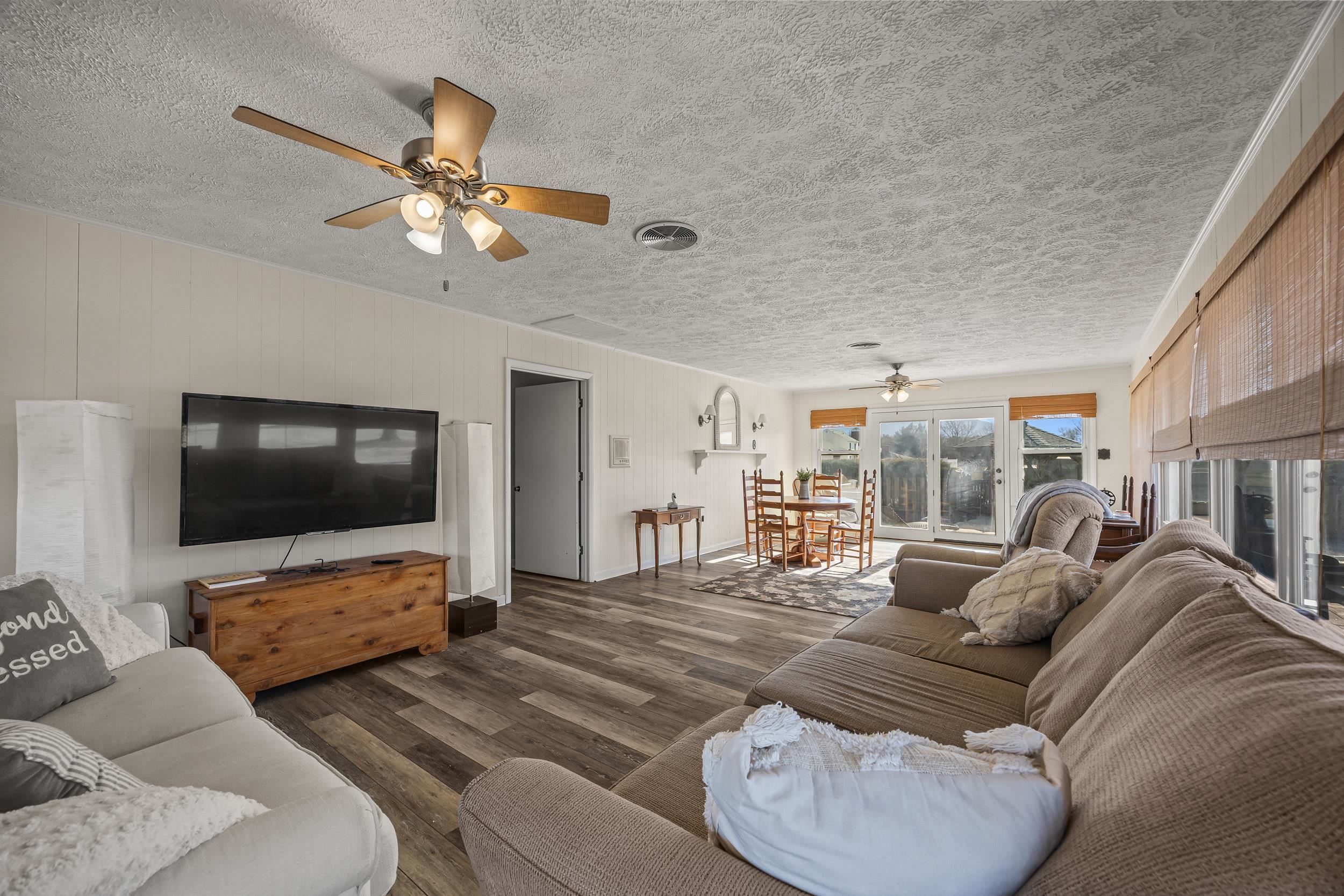 15 PAINTER ST, LURAY, Virginia 22835, 5 Bedrooms Bedrooms, ,2 BathroomsBathrooms,Residential,15 PAINTER ST,672582 MLS # 672582 15 PAINTER ST, LURAY, Virginia 22835, 5 Bedrooms Bedrooms, ,2 BathroomsBathrooms,Residential,15 PAINTER ST,672582 MLS # 672582