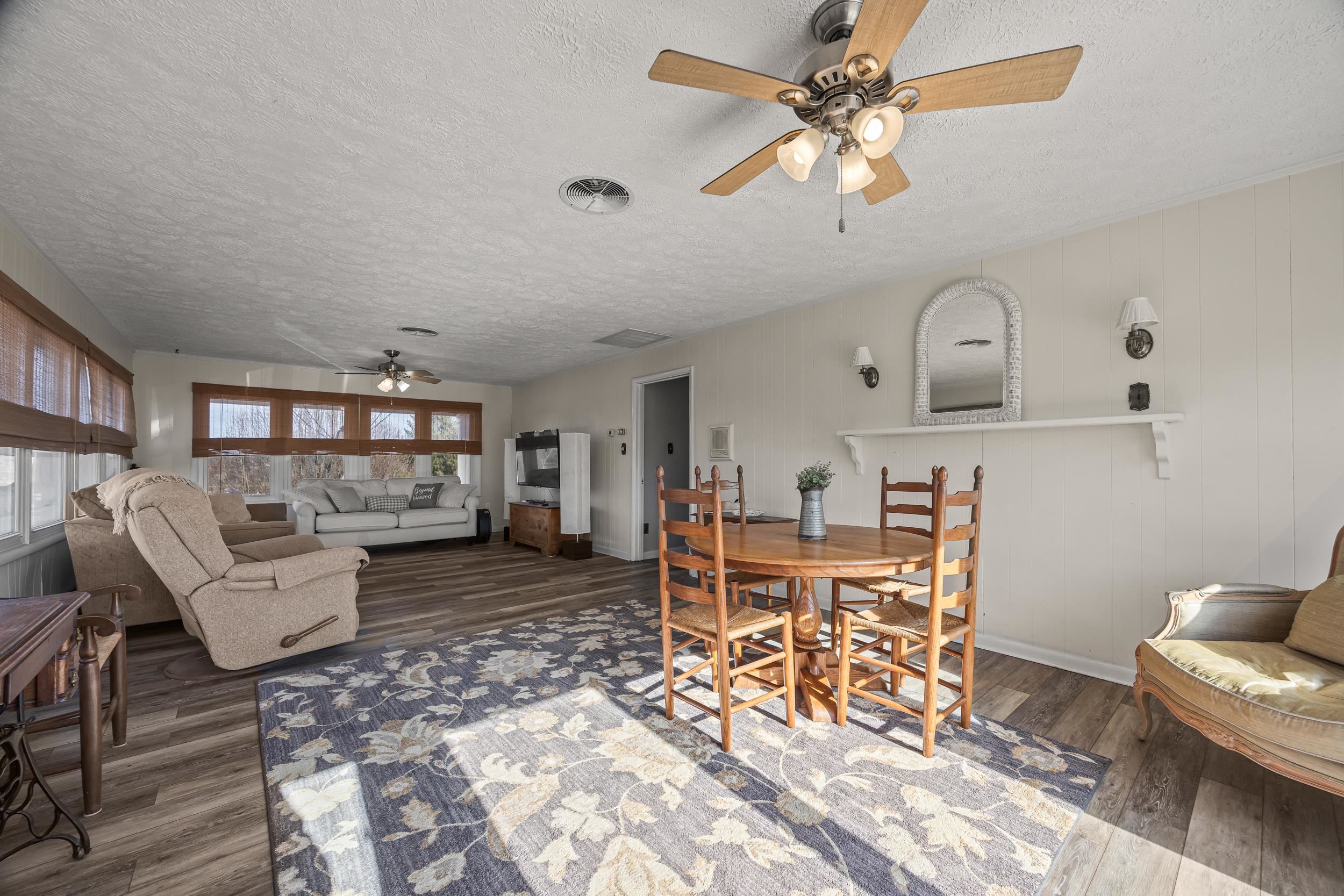 15 PAINTER ST, LURAY, Virginia 22835, 5 Bedrooms Bedrooms, ,2 BathroomsBathrooms,Residential,15 PAINTER ST,672582 MLS # 672582 15 PAINTER ST, LURAY, Virginia 22835, 5 Bedrooms Bedrooms, ,2 BathroomsBathrooms,Residential,15 PAINTER ST,672582 MLS # 672582