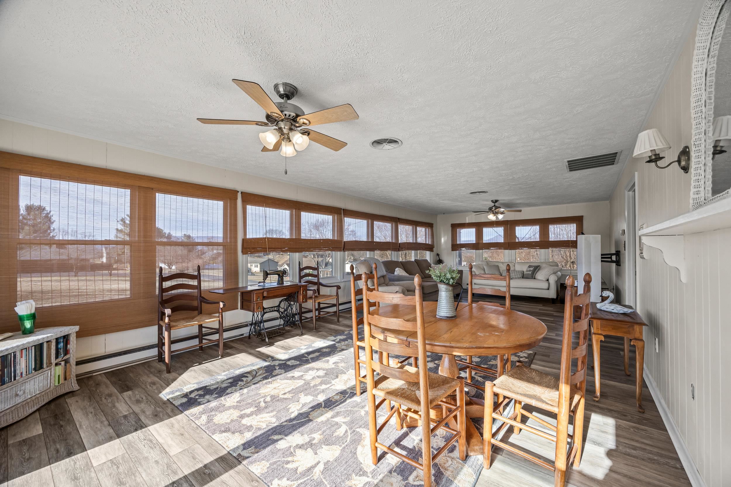 15 PAINTER ST, LURAY, Virginia 22835, 5 Bedrooms Bedrooms, ,2 BathroomsBathrooms,Residential,15 PAINTER ST,672582 MLS # 672582 15 PAINTER ST, LURAY, Virginia 22835, 5 Bedrooms Bedrooms, ,2 BathroomsBathrooms,Residential,15 PAINTER ST,672582 MLS # 672582