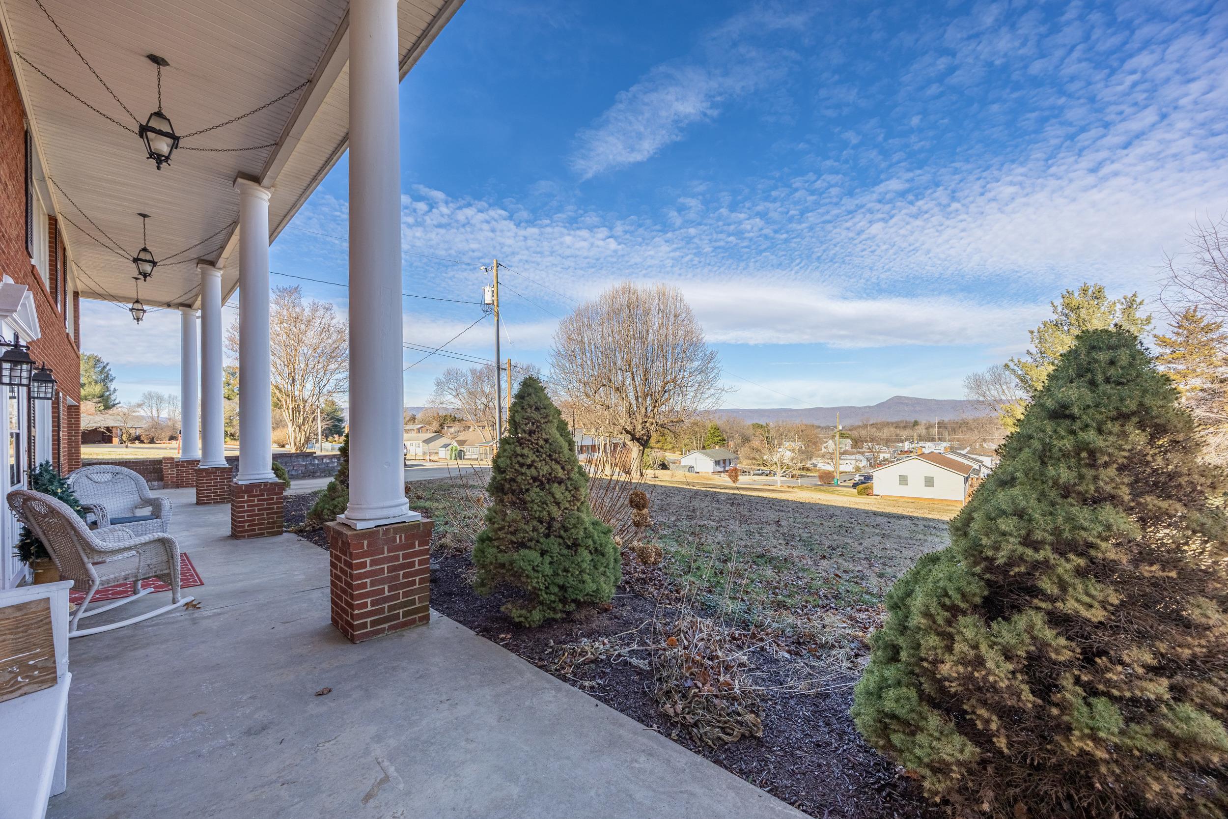 15 PAINTER ST, LURAY, Virginia 22835, 5 Bedrooms Bedrooms, ,2 BathroomsBathrooms,Residential,15 PAINTER ST,672582 MLS # 672582 15 PAINTER ST, LURAY, Virginia 22835, 5 Bedrooms Bedrooms, ,2 BathroomsBathrooms,Residential,15 PAINTER ST,672582 MLS # 672582