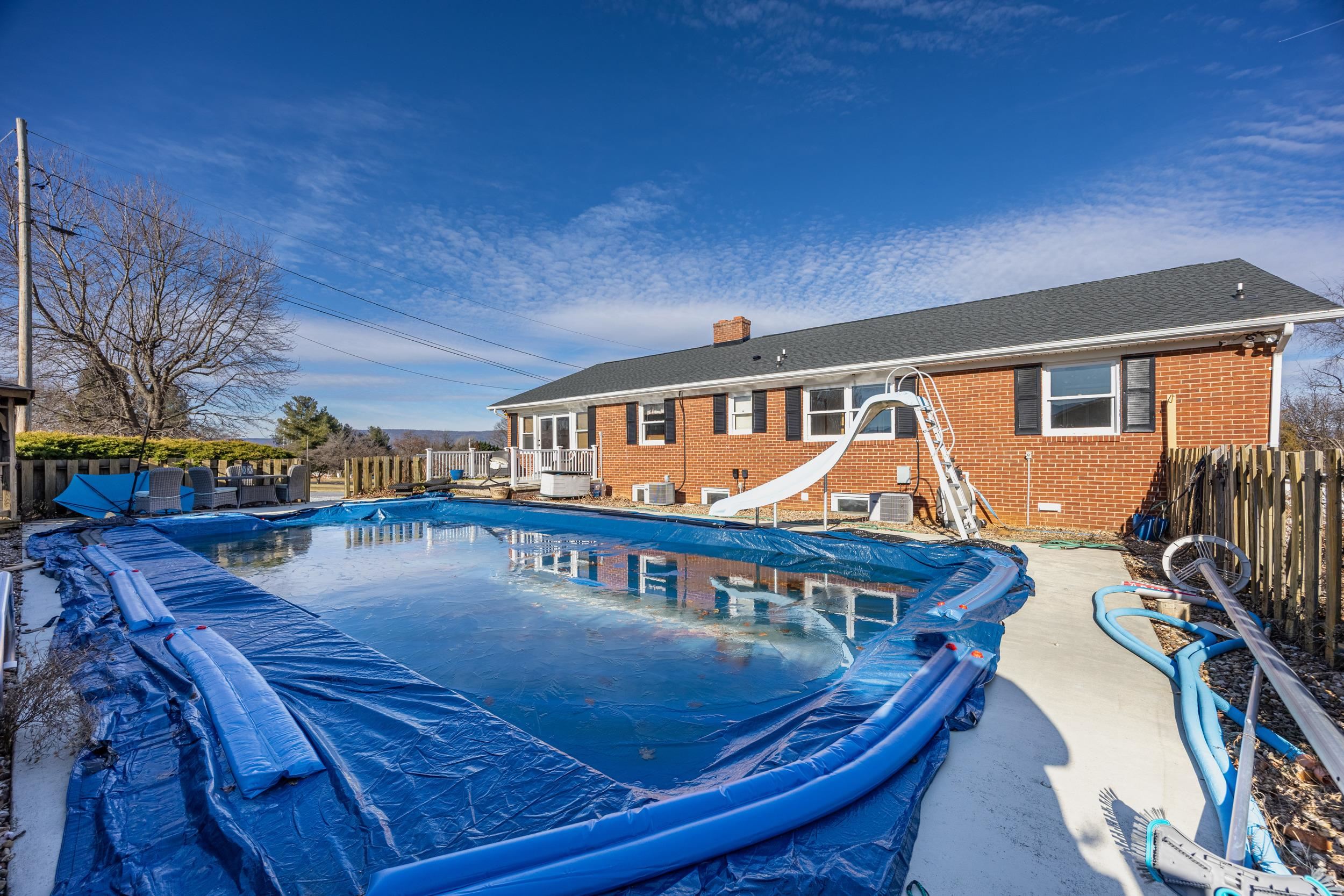 15 PAINTER ST, LURAY, Virginia 22835, 5 Bedrooms Bedrooms, ,2 BathroomsBathrooms,Residential,15 PAINTER ST,672582 MLS # 672582 15 PAINTER ST, LURAY, Virginia 22835, 5 Bedrooms Bedrooms, ,2 BathroomsBathrooms,Residential,15 PAINTER ST,672582 MLS # 672582