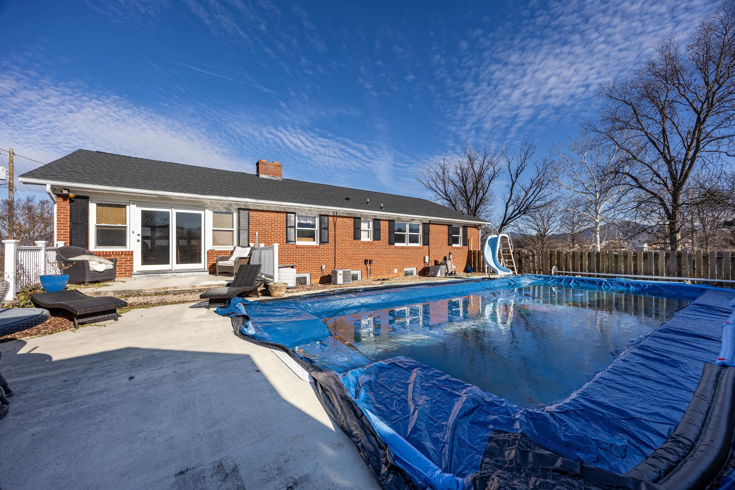 15 PAINTER ST, LURAY, Virginia 22835, 5 Bedrooms Bedrooms, ,2 BathroomsBathrooms,Residential,15 PAINTER ST,672582 MLS # 672582 15 PAINTER ST, LURAY, Virginia 22835, 5 Bedrooms Bedrooms, ,2 BathroomsBathrooms,Residential,15 PAINTER ST,672582 MLS # 672582