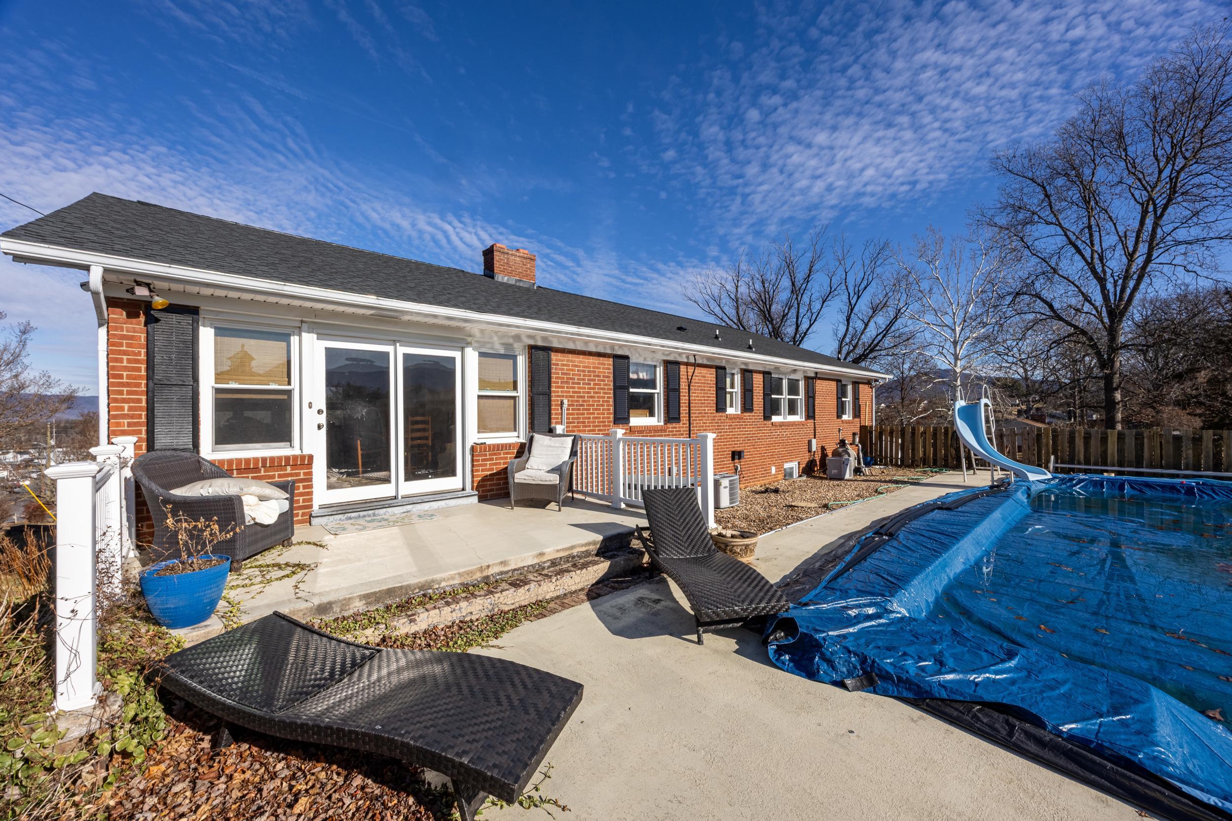 15 PAINTER ST, LURAY, Virginia 22835, 5 Bedrooms Bedrooms, ,2 BathroomsBathrooms,Residential,15 PAINTER ST,672582 MLS # 672582 15 PAINTER ST, LURAY, Virginia 22835, 5 Bedrooms Bedrooms, ,2 BathroomsBathrooms,Residential,15 PAINTER ST,672582 MLS # 672582