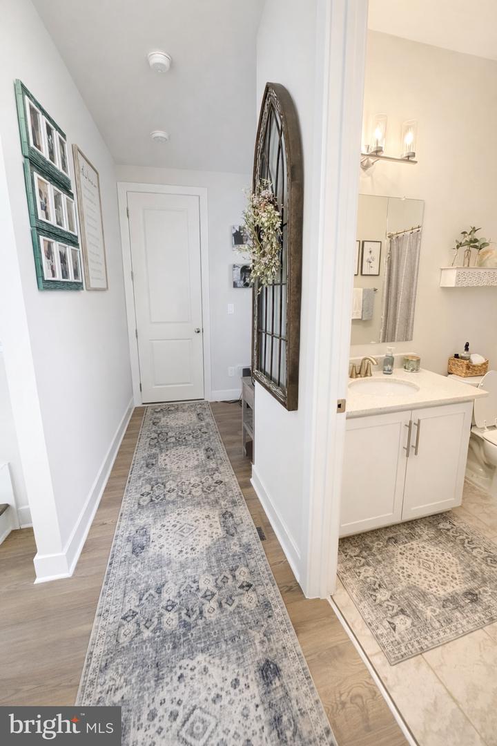 5030 THORNTON WAY, BROAD RUN, Virginia 20137, 6 Bedrooms Bedrooms, ,5 BathroomsBathrooms,Residential,For sale,5030 THORNTON WAY,VAFQ2020126 MLS # VAFQ2020126