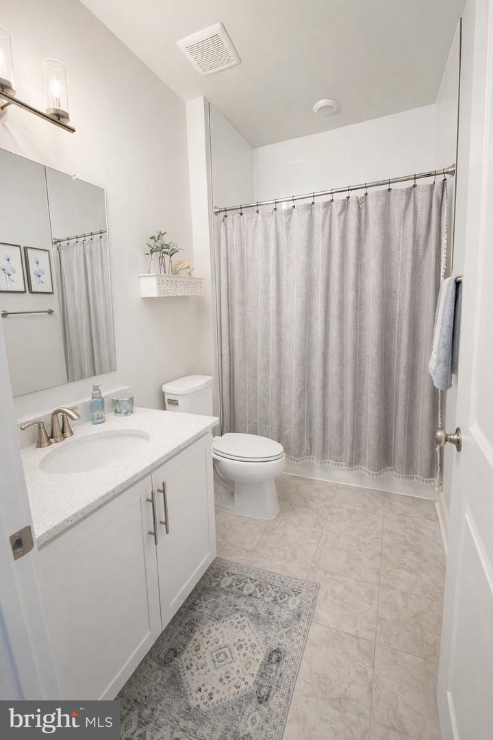 5030 THORNTON WAY, BROAD RUN, Virginia 20137, 6 Bedrooms Bedrooms, ,5 BathroomsBathrooms,Residential,For sale,5030 THORNTON WAY,VAFQ2020126 MLS # VAFQ2020126