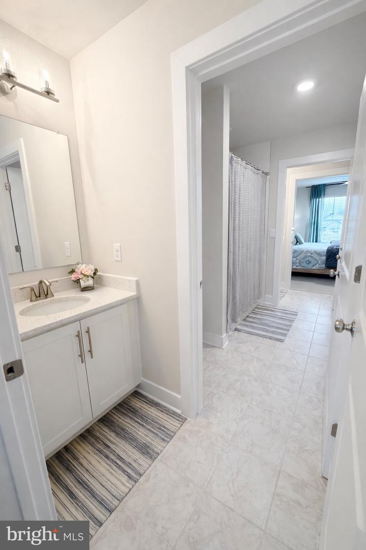 5030 THORNTON WAY, BROAD RUN, Virginia 20137, 6 Bedrooms Bedrooms, ,5 BathroomsBathrooms,Residential,For sale,5030 THORNTON WAY,VAFQ2020126 MLS # VAFQ2020126