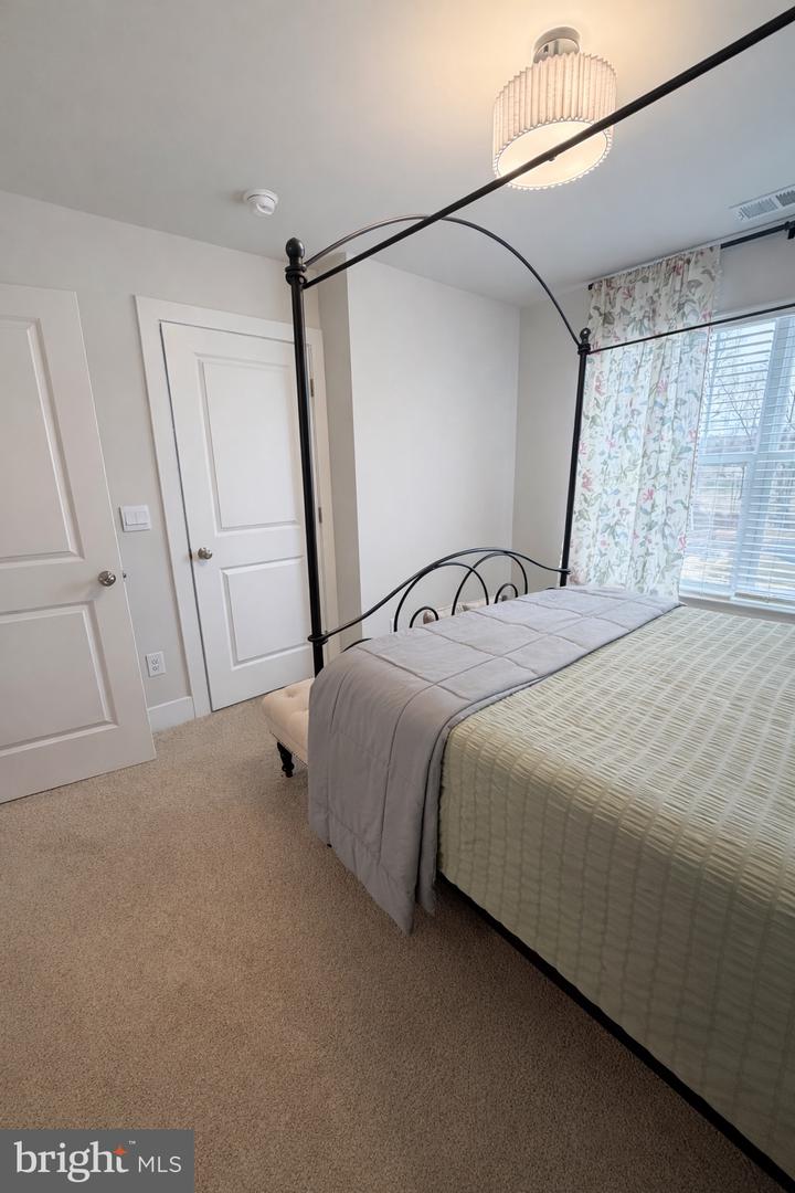 5030 THORNTON WAY, BROAD RUN, Virginia 20137, 6 Bedrooms Bedrooms, ,5 BathroomsBathrooms,Residential,For sale,5030 THORNTON WAY,VAFQ2020126 MLS # VAFQ2020126