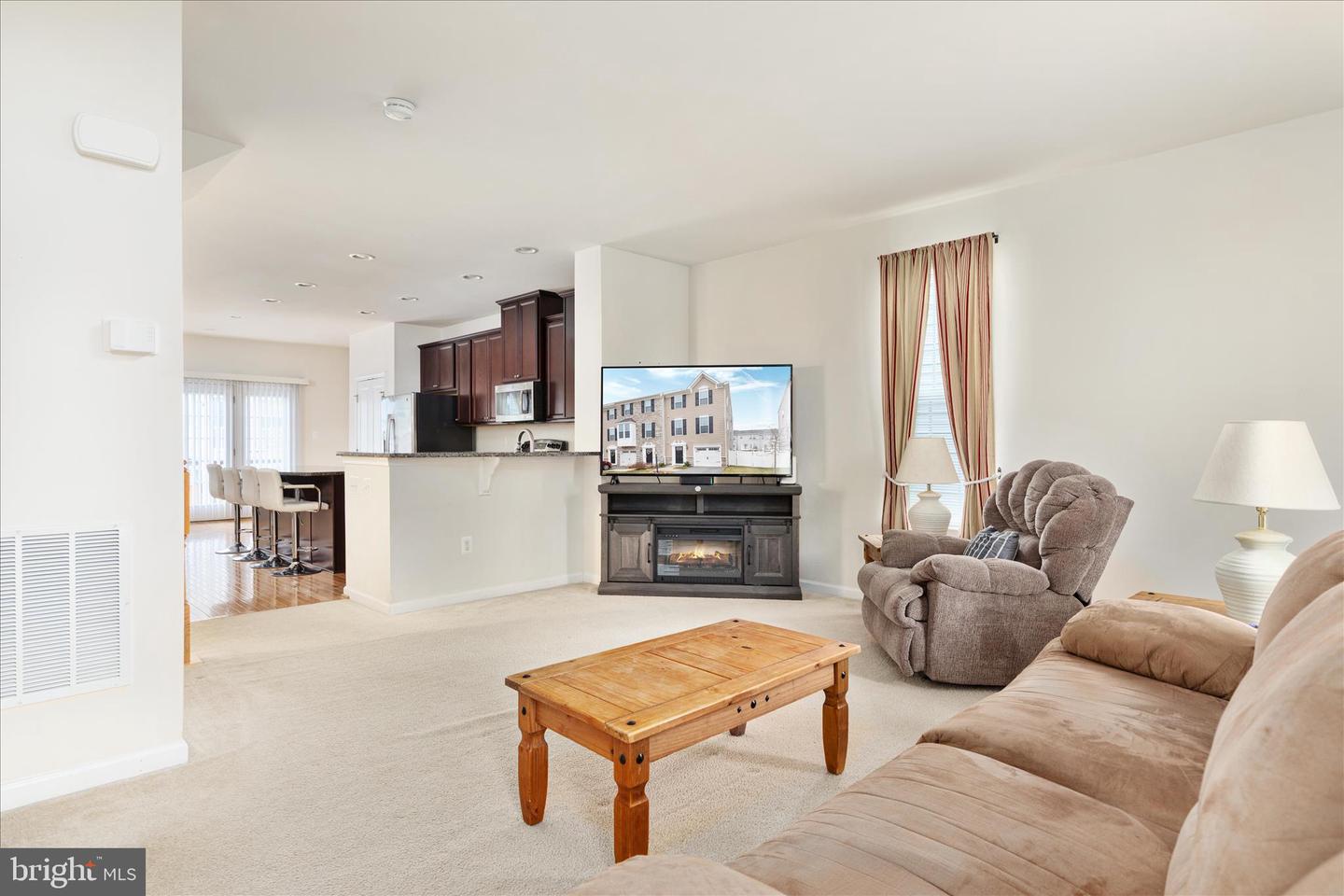 110 CHAMOMILE CT, LAKE FREDERICK, Virginia 22630, 3 Bedrooms Bedrooms, ,2 BathroomsBathrooms,Residential,For sale,110 CHAMOMILE CT,VAFV2038908 MLS # VAFV2038908