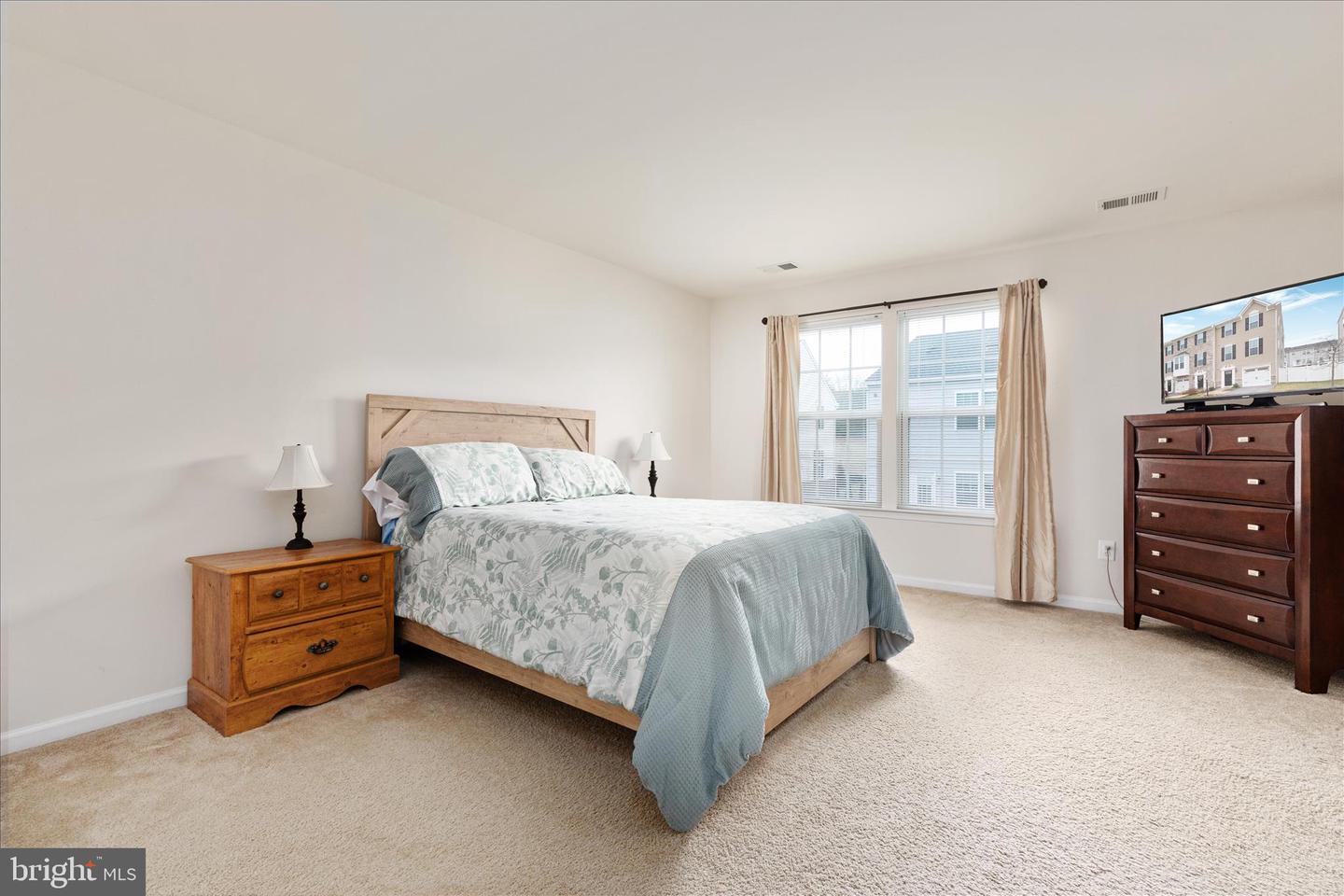 110 CHAMOMILE CT, LAKE FREDERICK, Virginia 22630, 3 Bedrooms Bedrooms, ,2 BathroomsBathrooms,Residential,For sale,110 CHAMOMILE CT,VAFV2038908 MLS # VAFV2038908