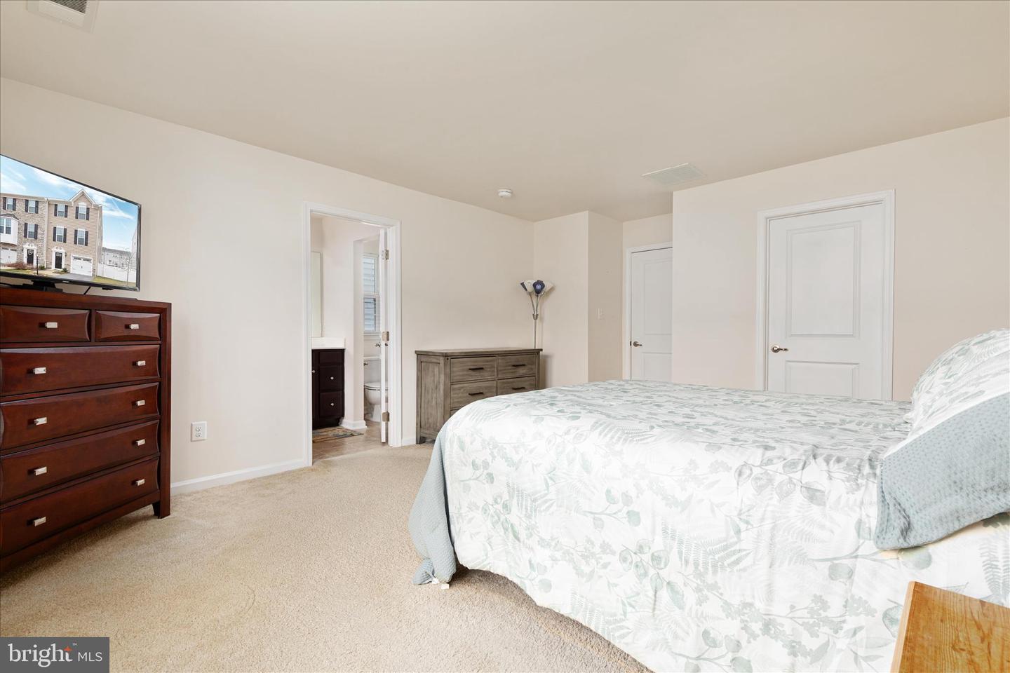 110 CHAMOMILE CT, LAKE FREDERICK, Virginia 22630, 3 Bedrooms Bedrooms, ,2 BathroomsBathrooms,Residential,For sale,110 CHAMOMILE CT,VAFV2038908 MLS # VAFV2038908